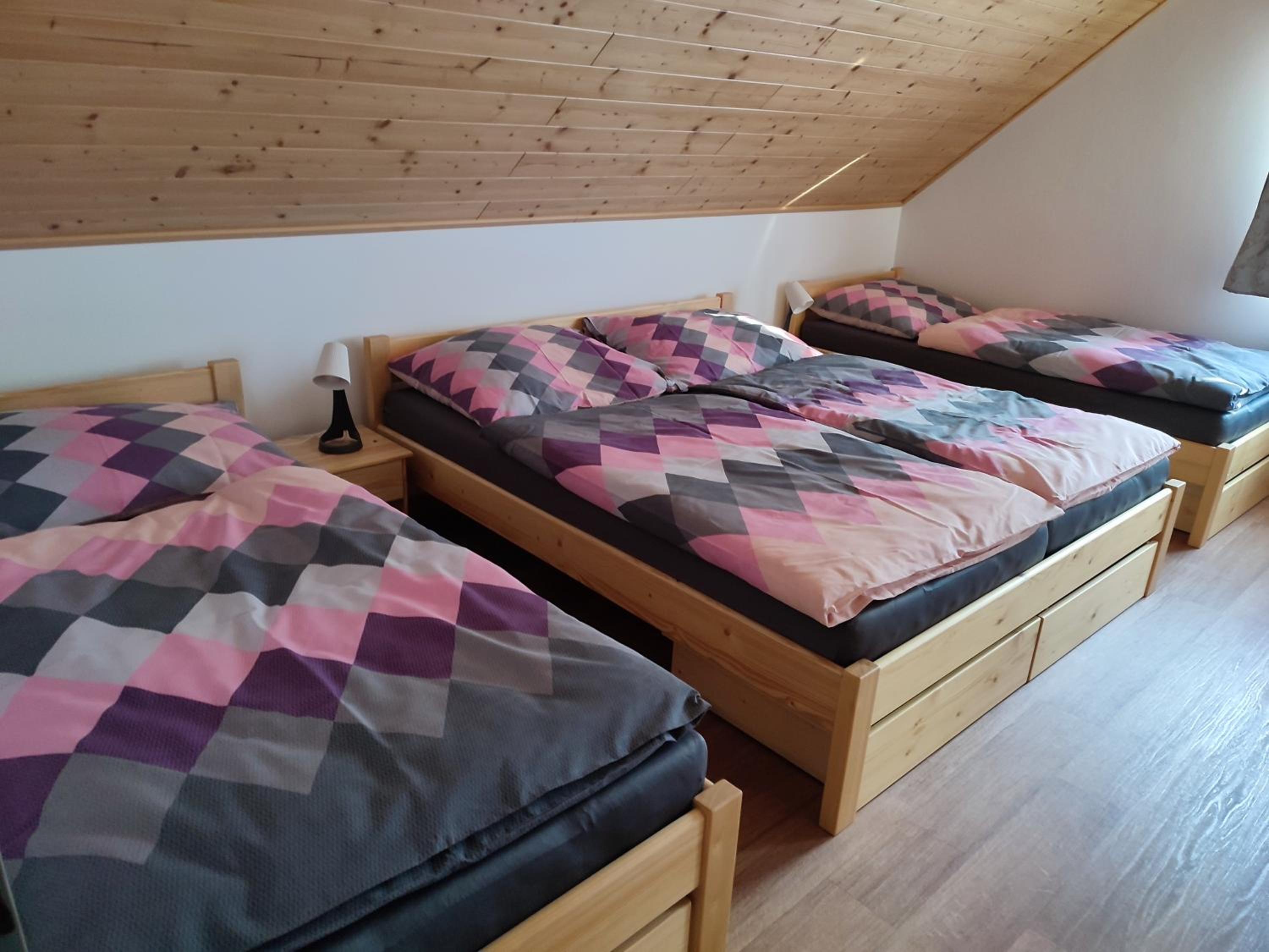 Quadruple Room with Private Bathroom photo 2