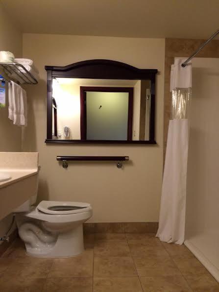 King Room - Disability Access/Non-Smoking - Photo 2