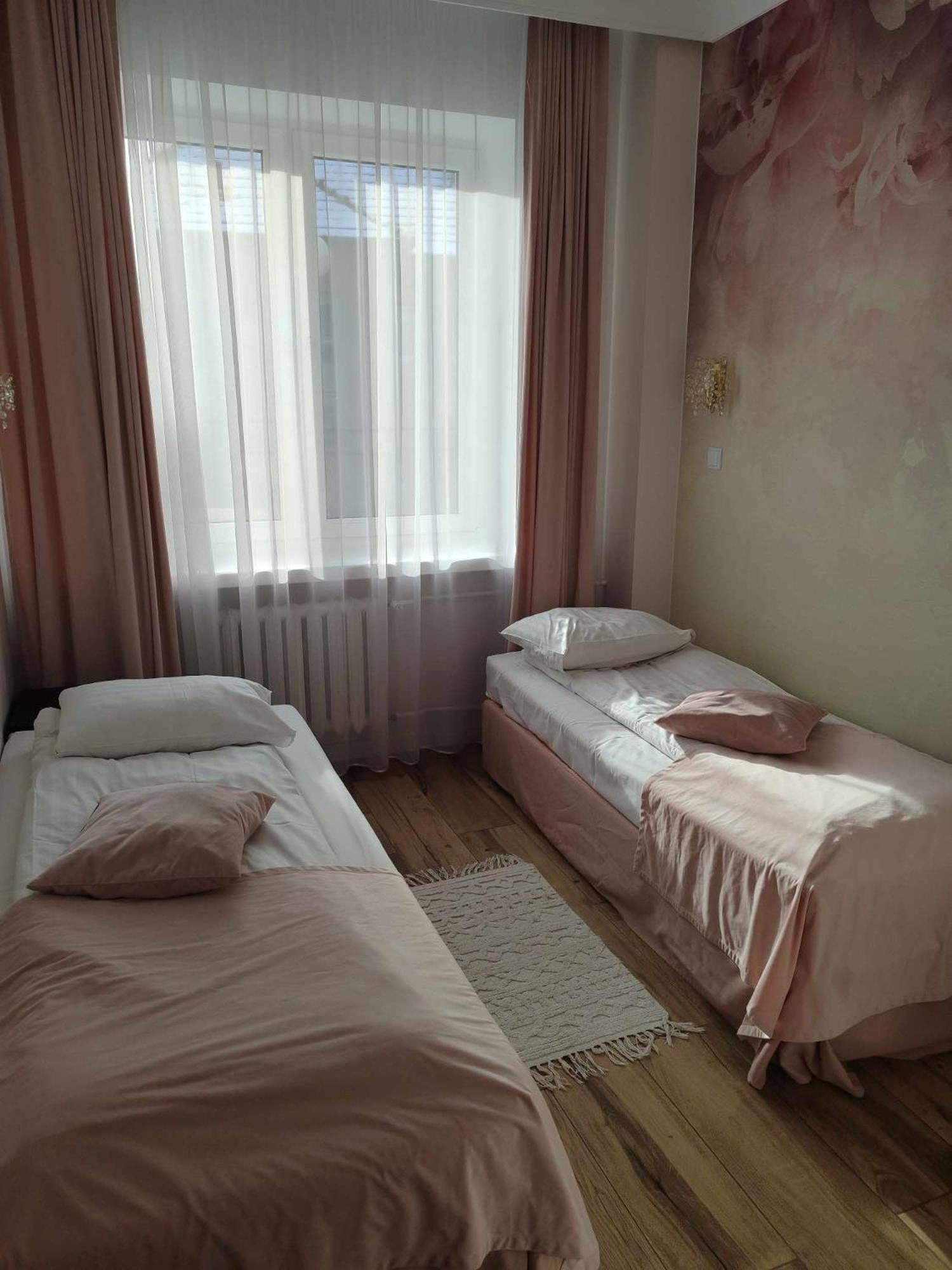 Two-Bedroom Apartment - Photo 22