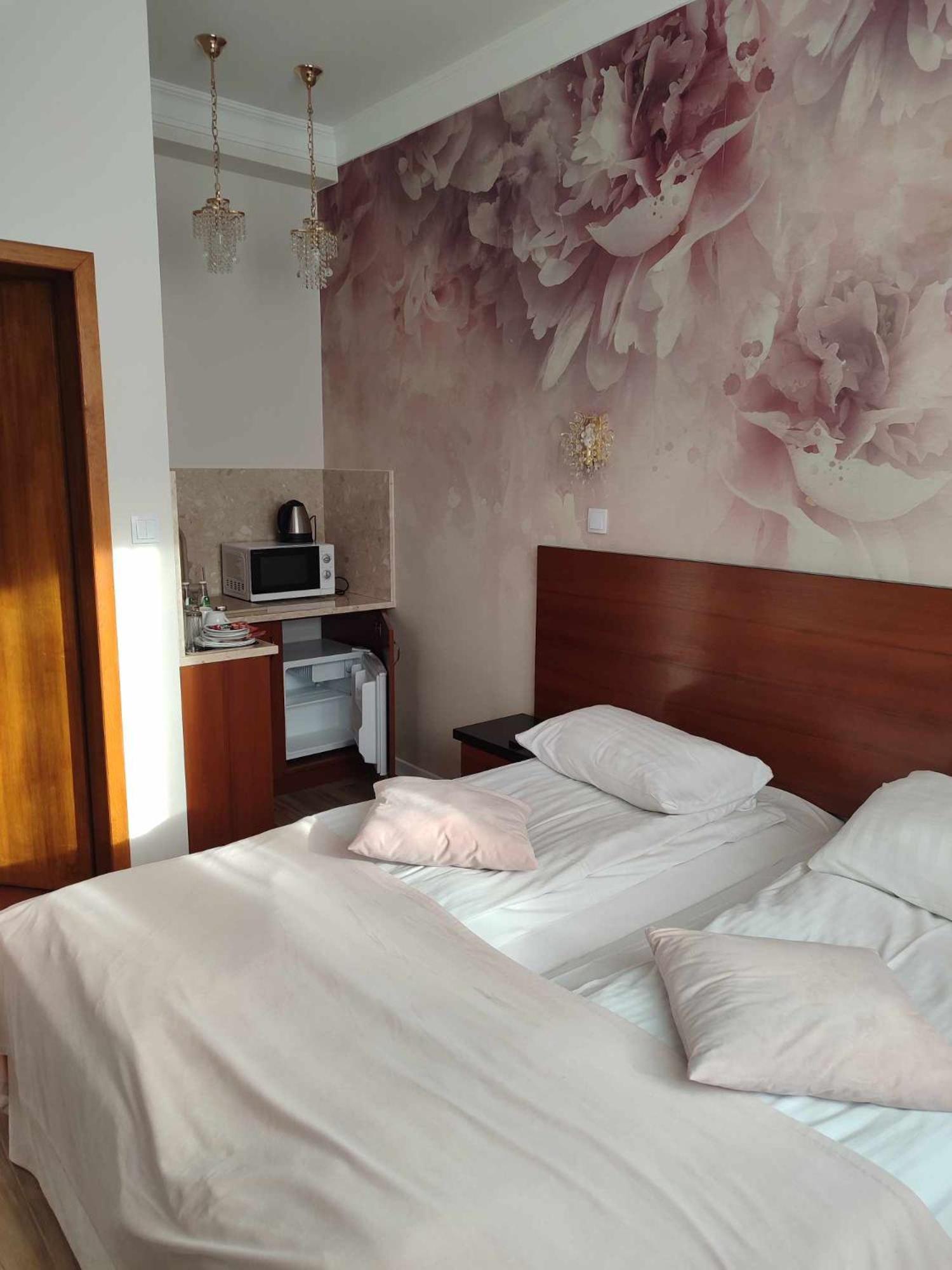 Two-Bedroom Apartment - Photo 42