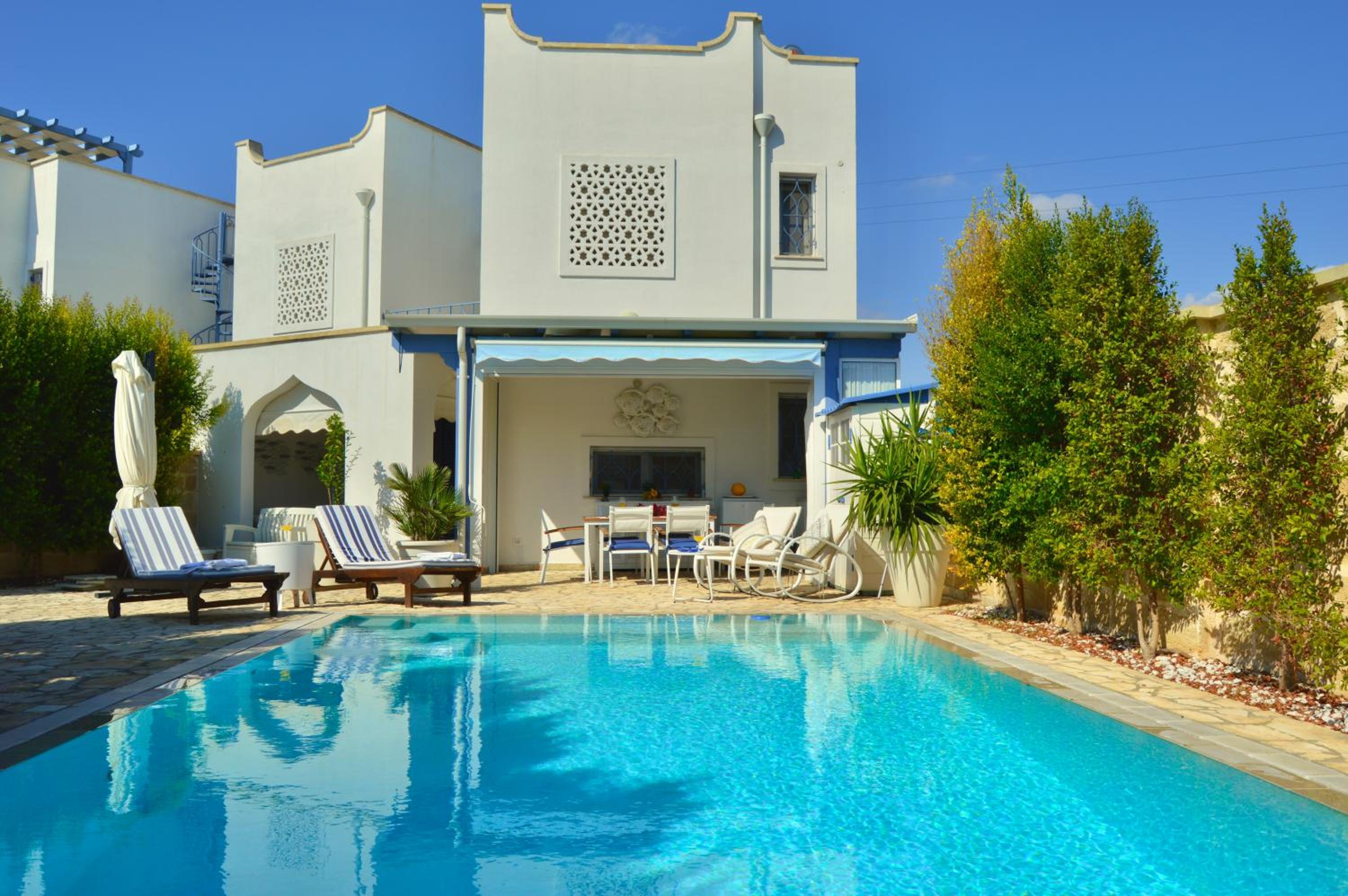 Two-Bedroom Villa photo 2