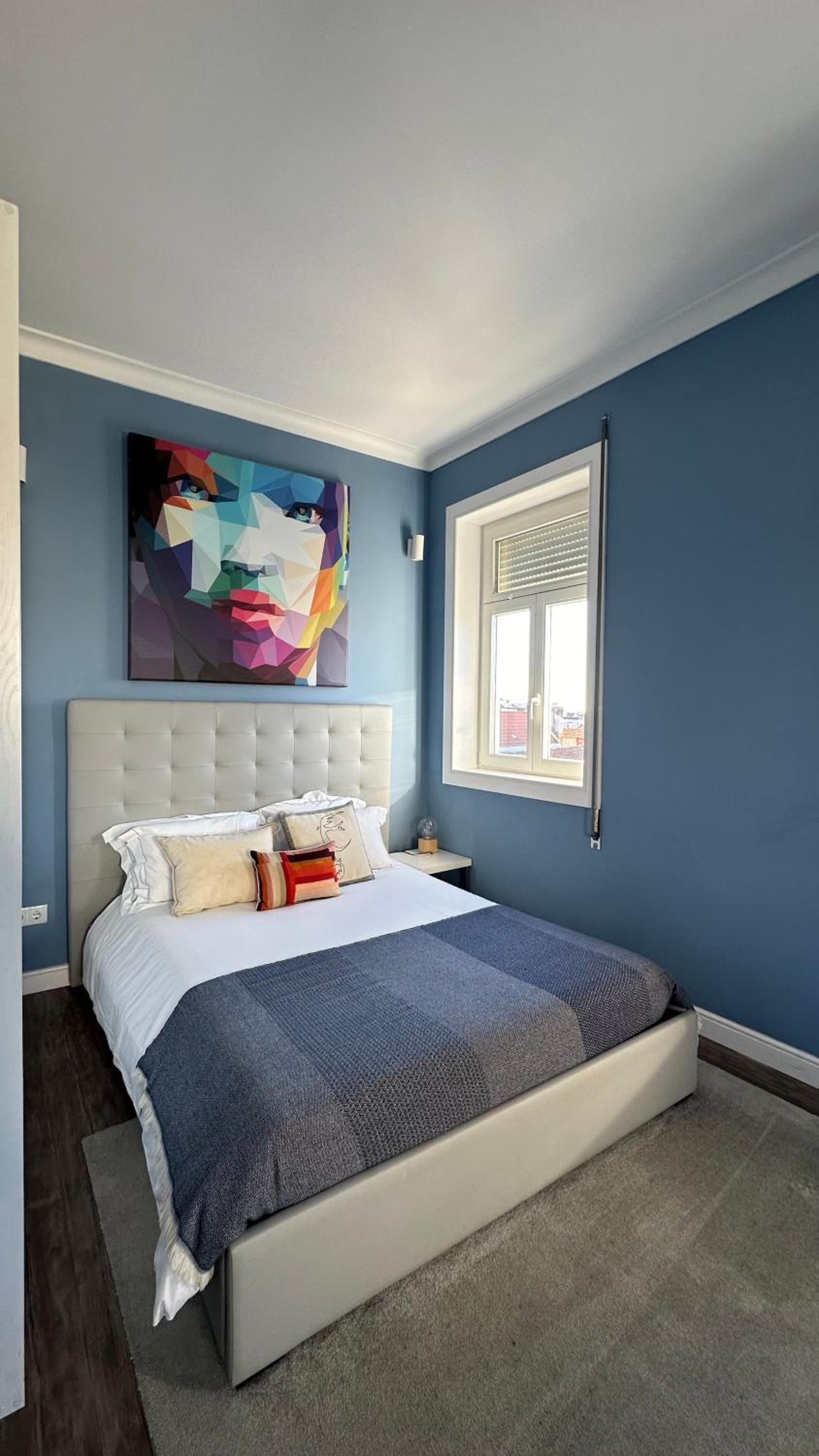 One-Bedroom Apartment - Photo 6