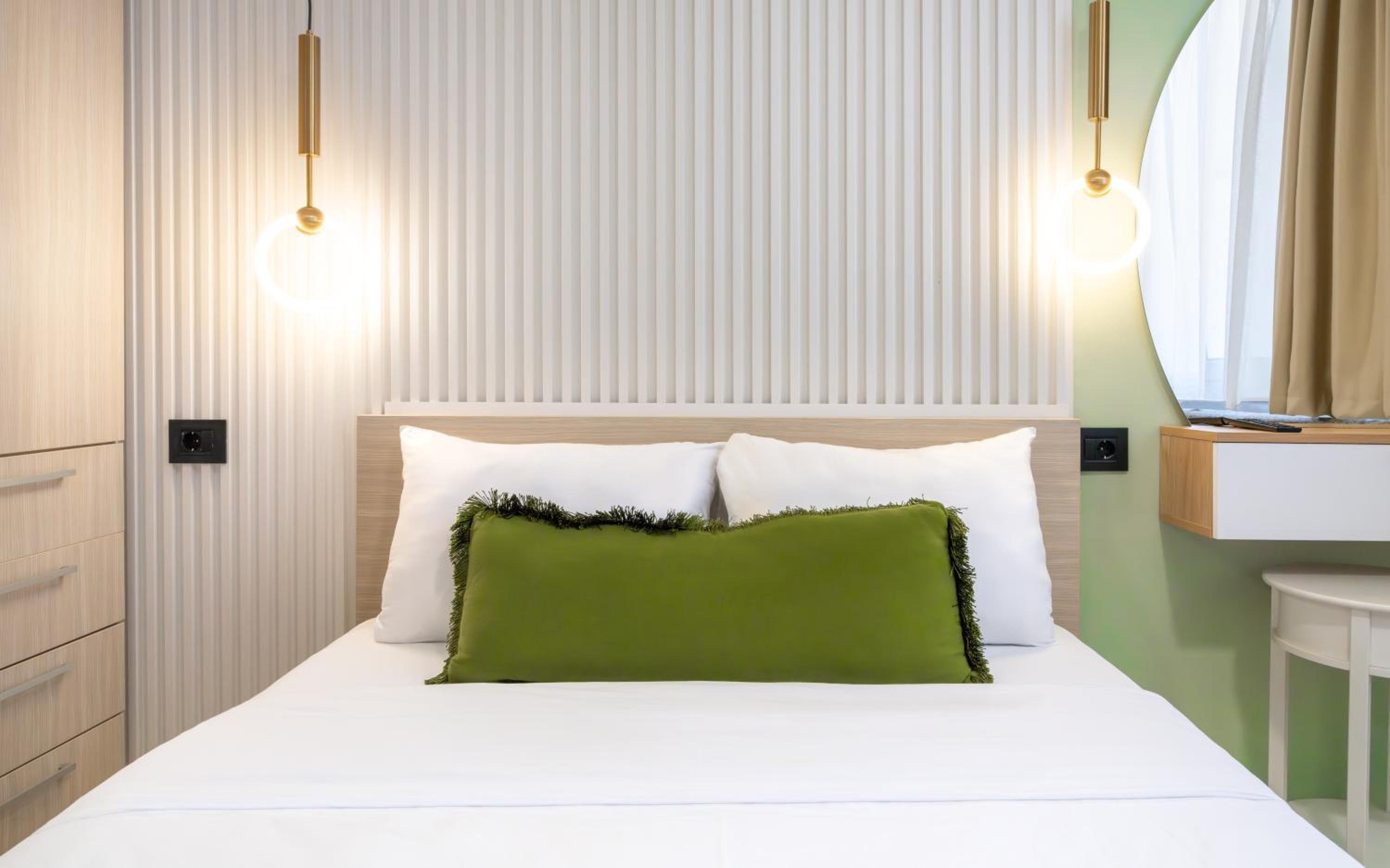 Standard Double Room - Photo 3