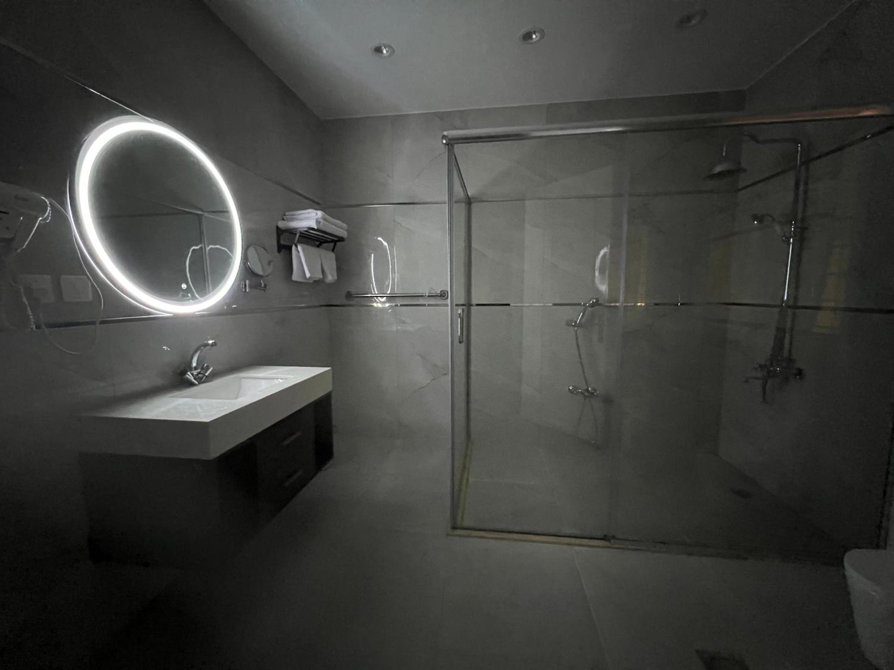 Apartment - Photo 21