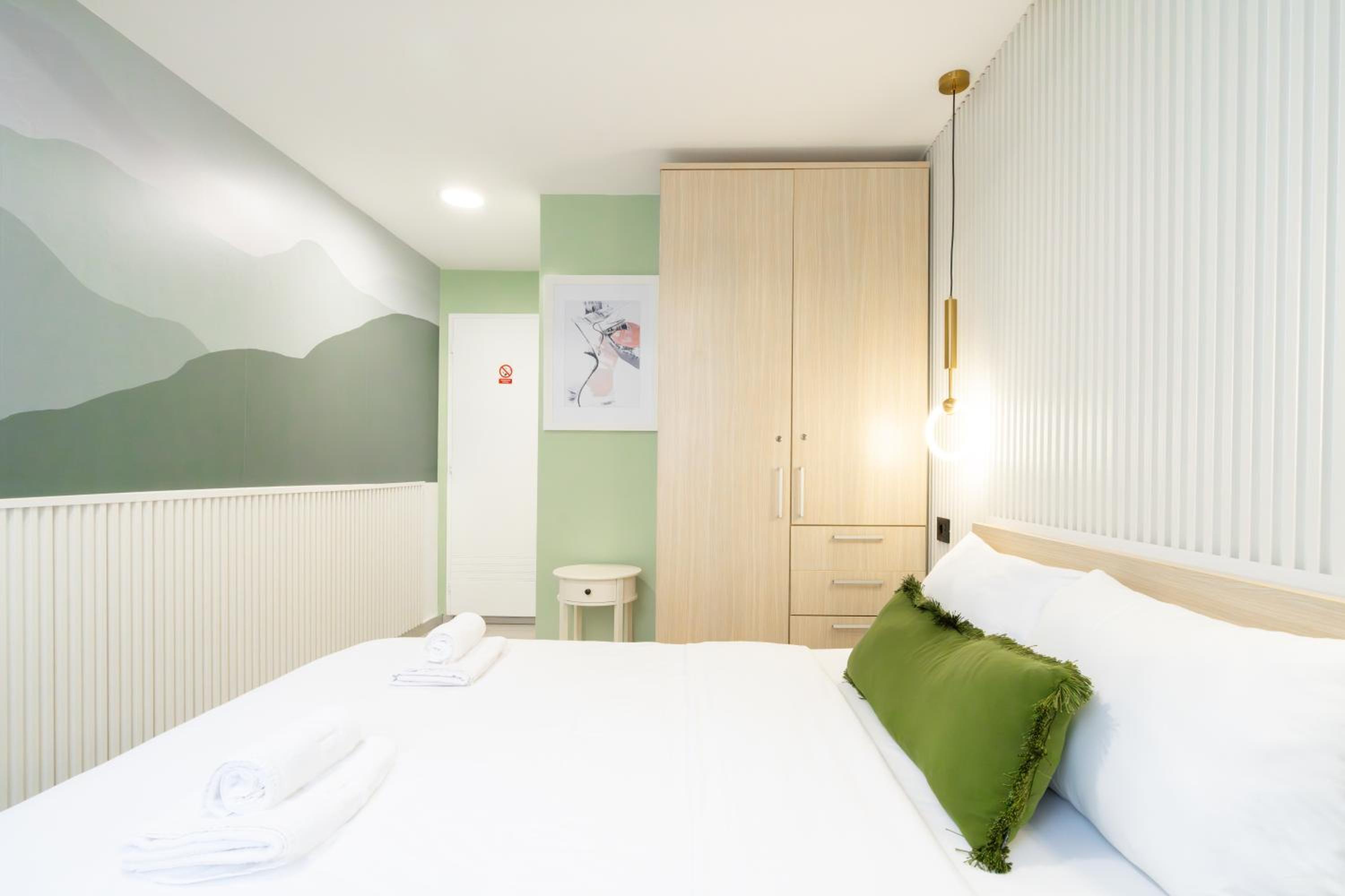 Standard Double Room - Photo 4