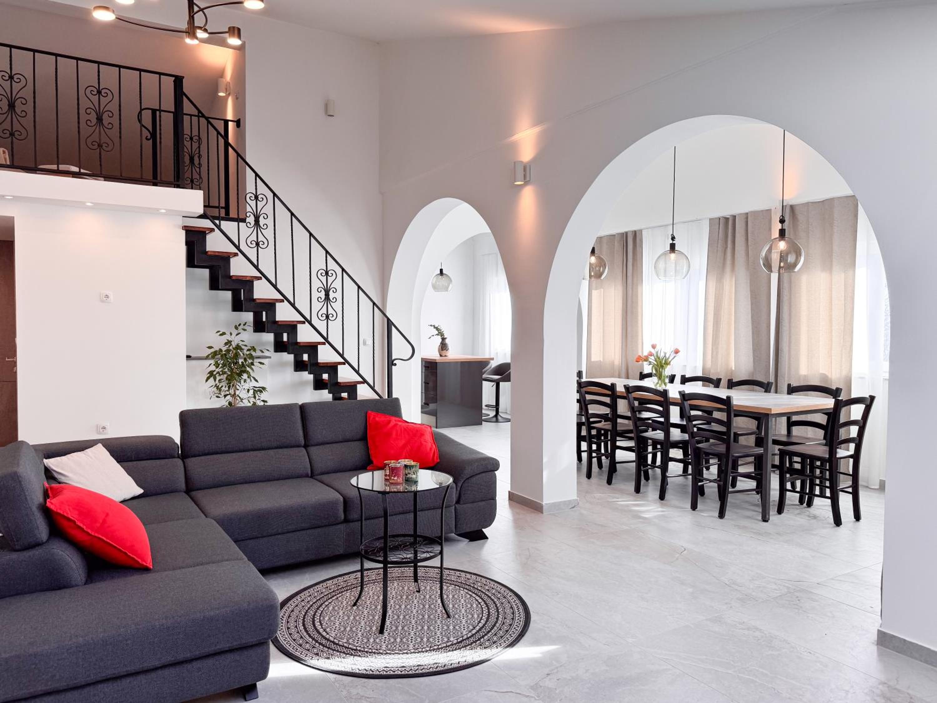 Two-Bedroom Apartment with Garden View photo 1