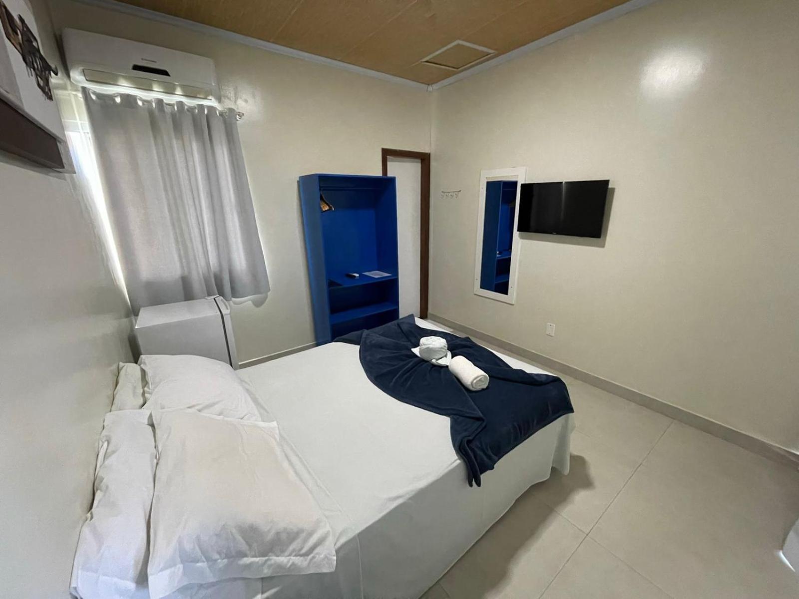 Large Double Room - Photo 1