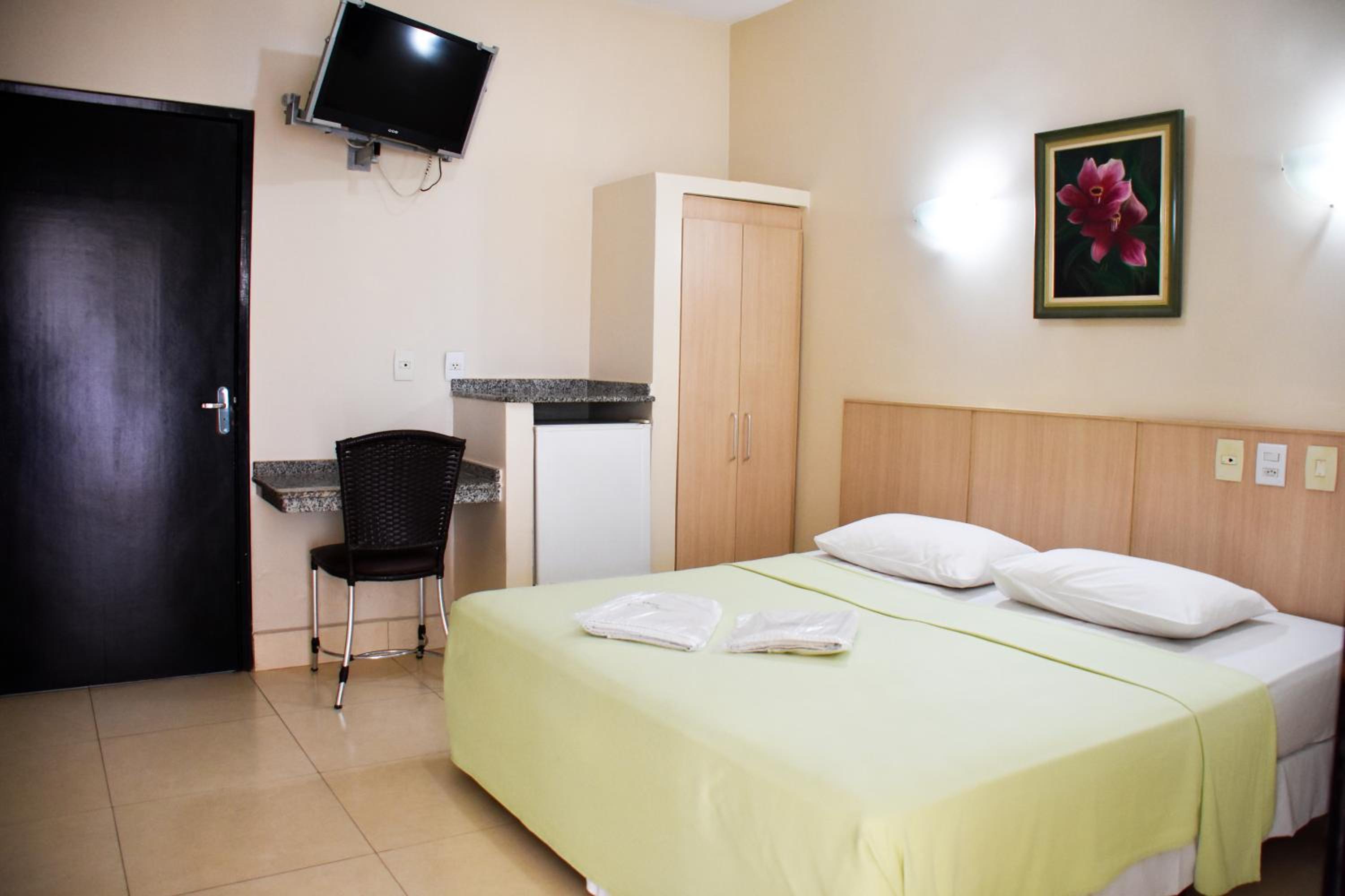 Economy Double or Twin Room photo 3