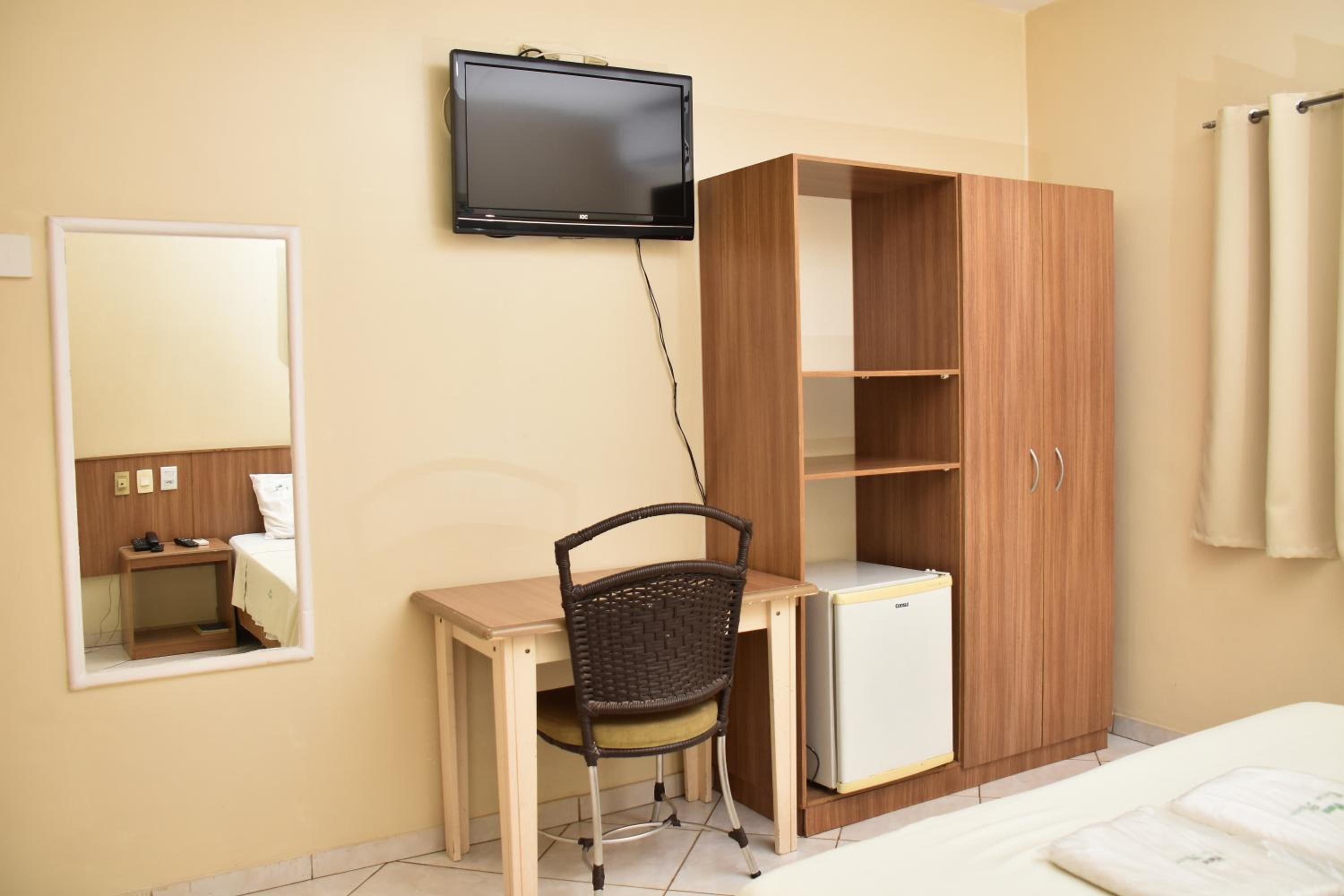 Economy Double or Twin Room photo 2