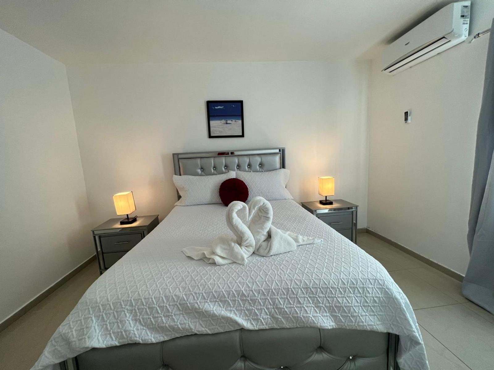 Three-Bedroom Apartment - Photo 6