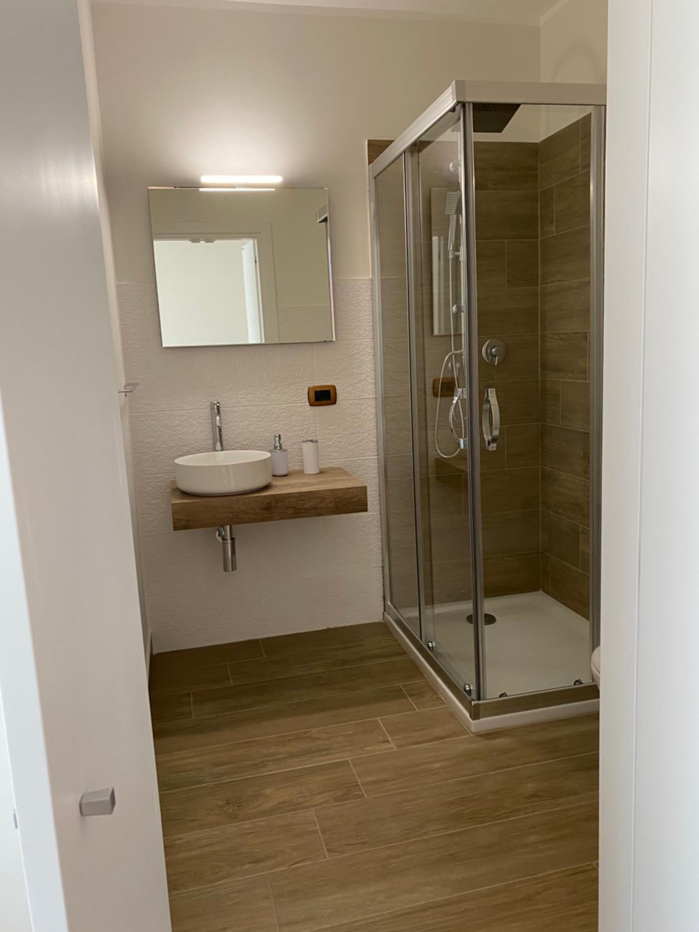 Large Double Room photo 3