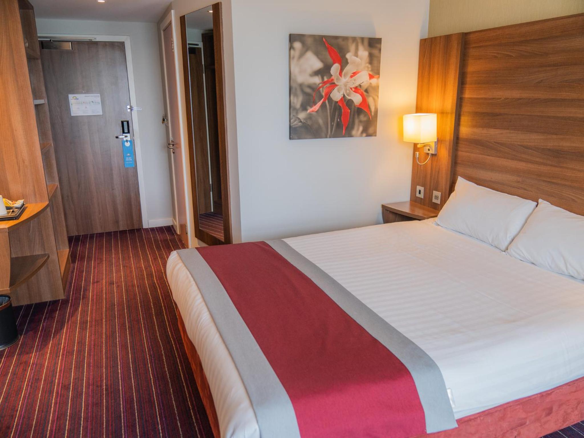 Double Room - Photo 6