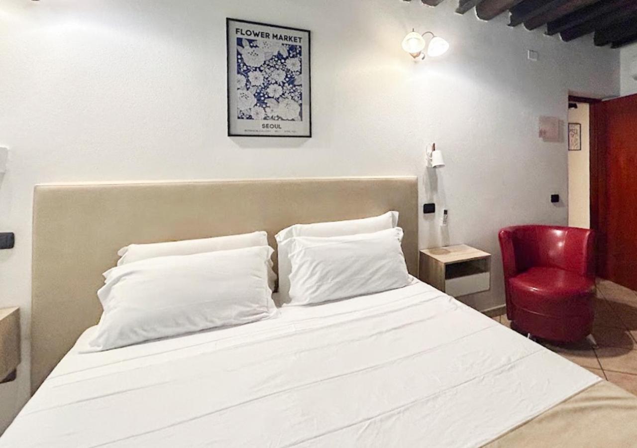 Superior Double Room - Photo 9