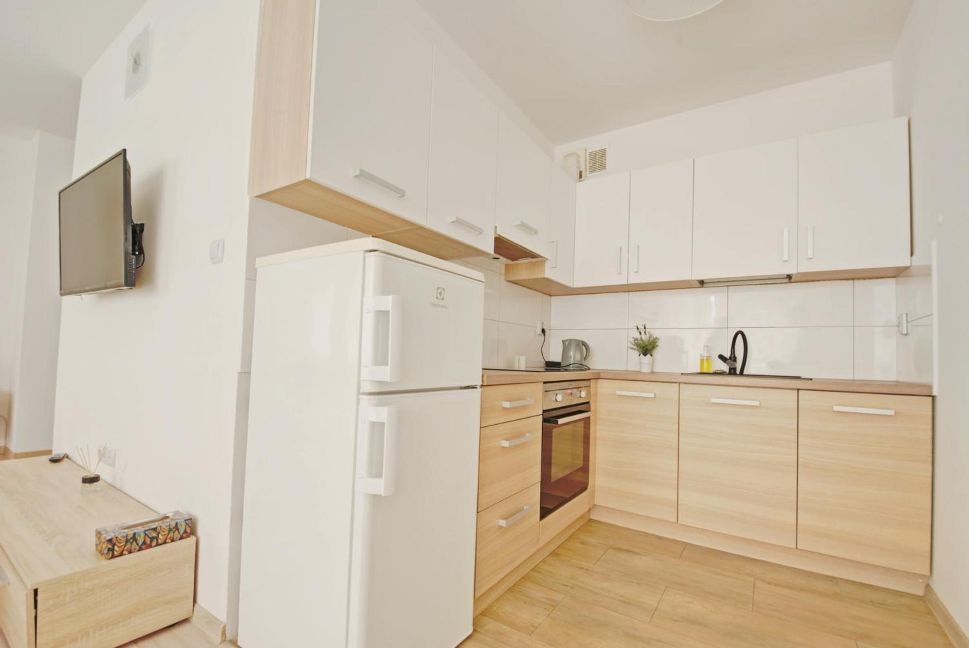 Apartment - Ground Floor photo 3