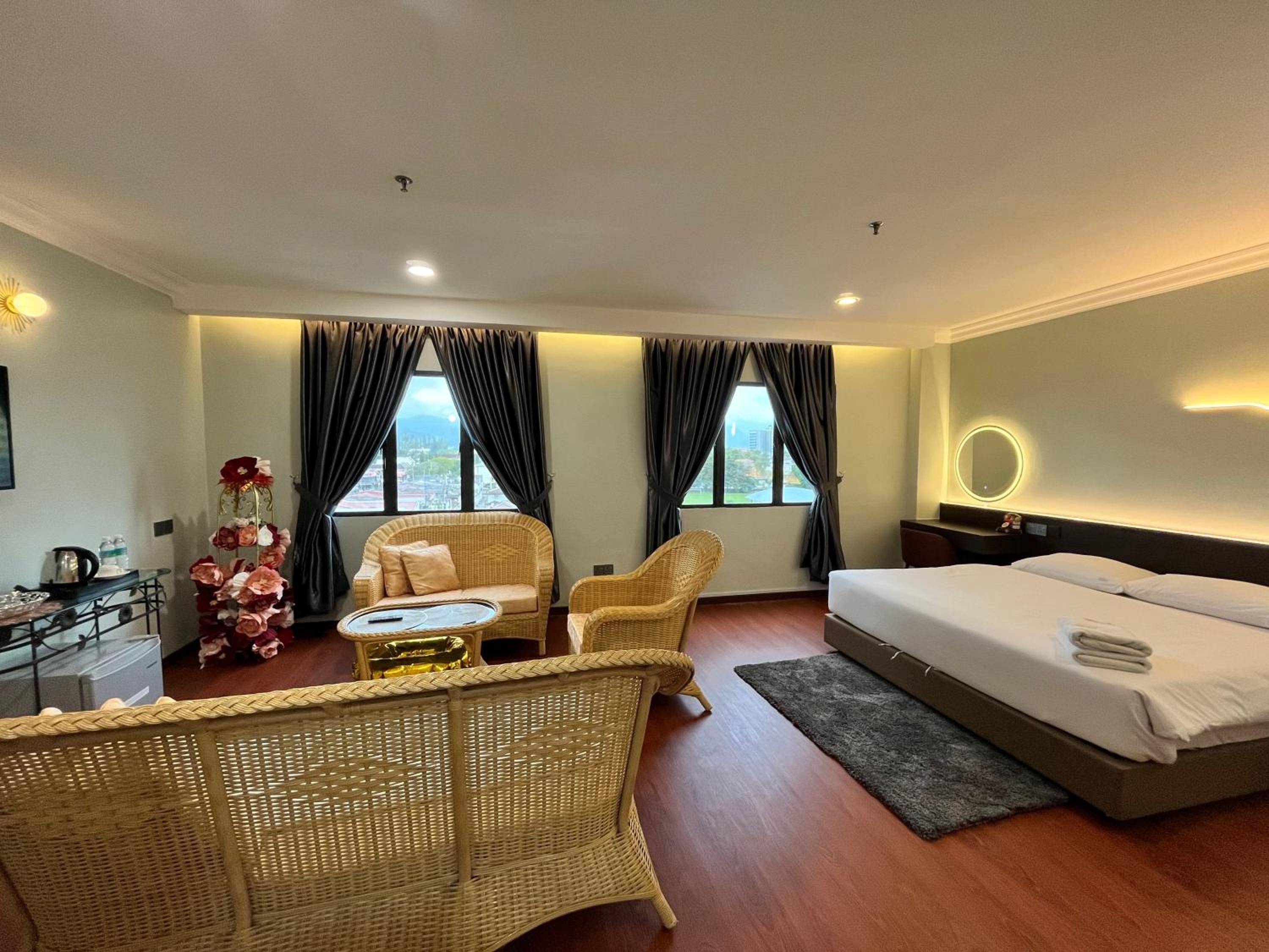Queen Suite