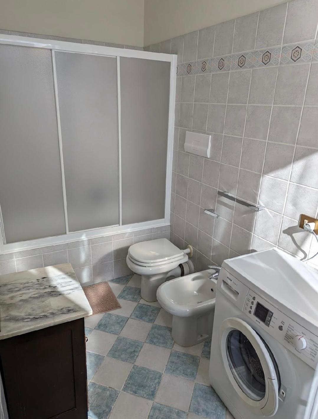 One-Bedroom House photo 2