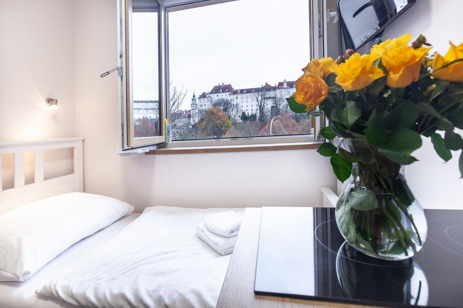 Economy Twin Room - Photo 2