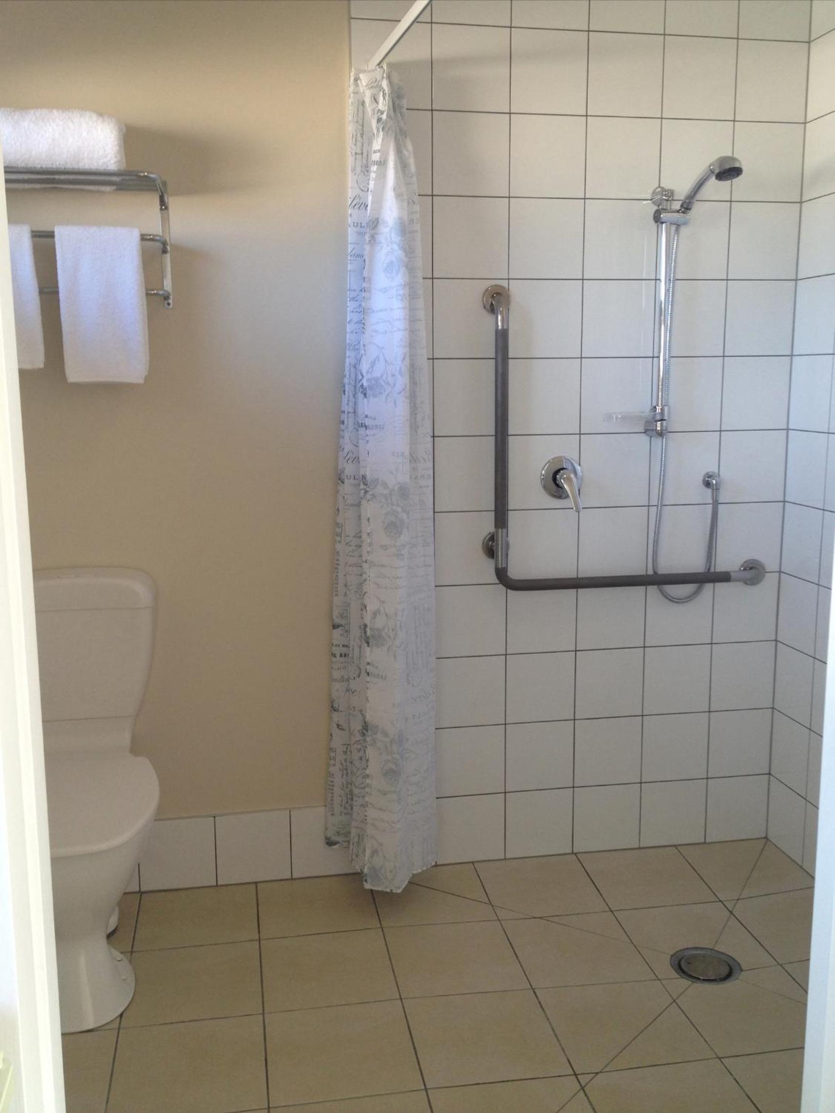 Studio with Disability Access - Ground Floor photo 3