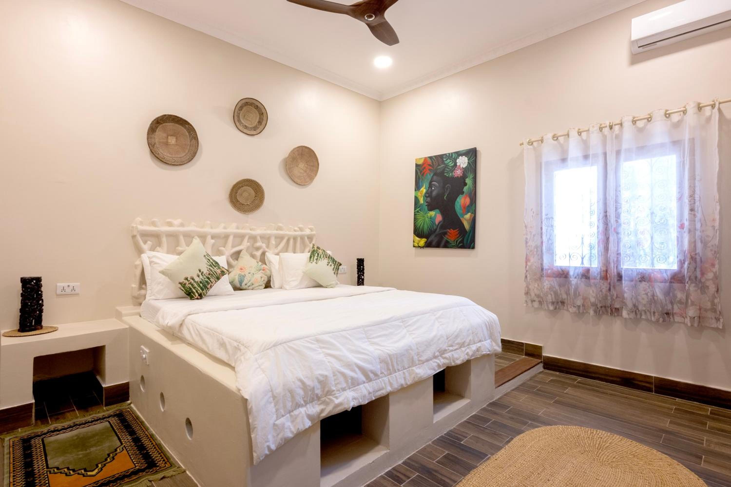 Villa - Beach Front