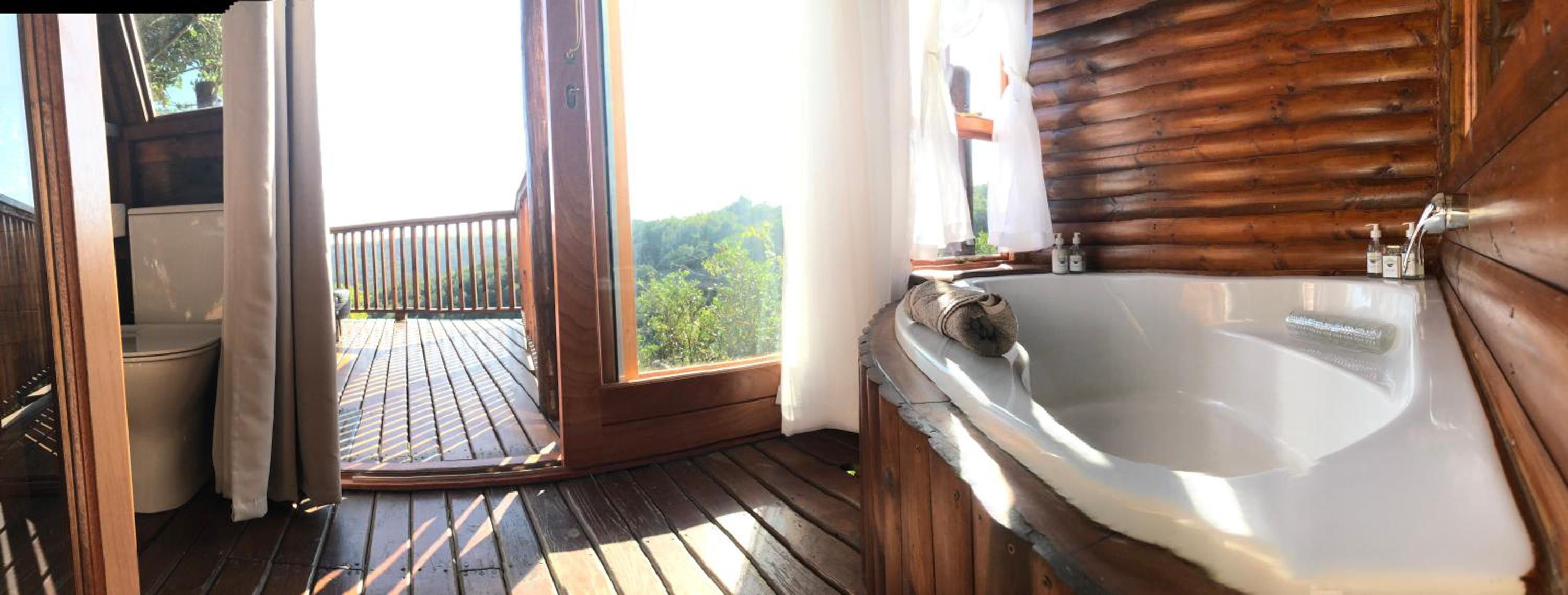 One-Bedroom Suite - Photo 3