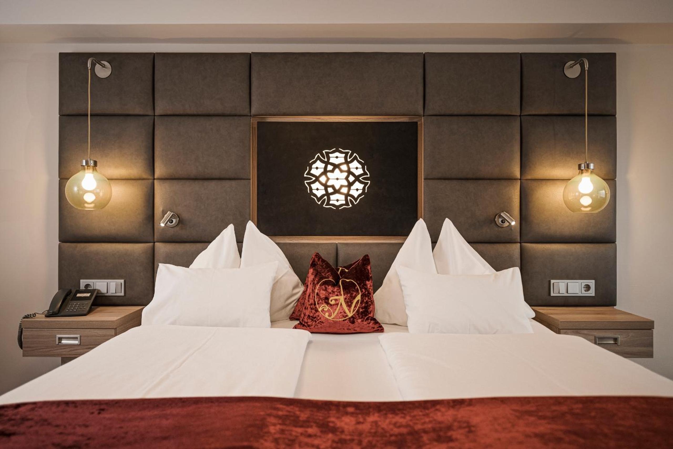 Double Room with Balcony - Free access to Alpentherme photo 3