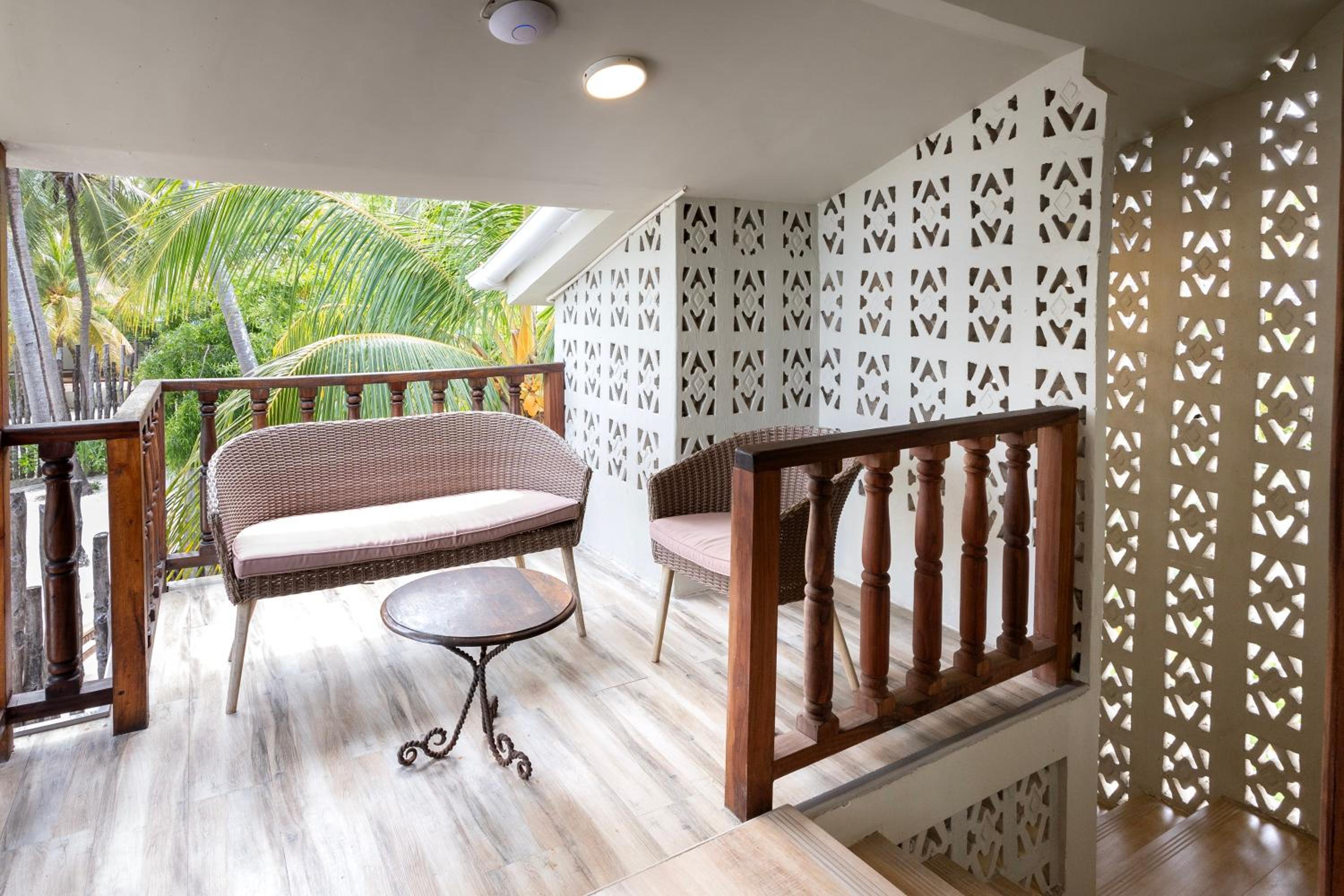 Villa with Sea View - Photo 28