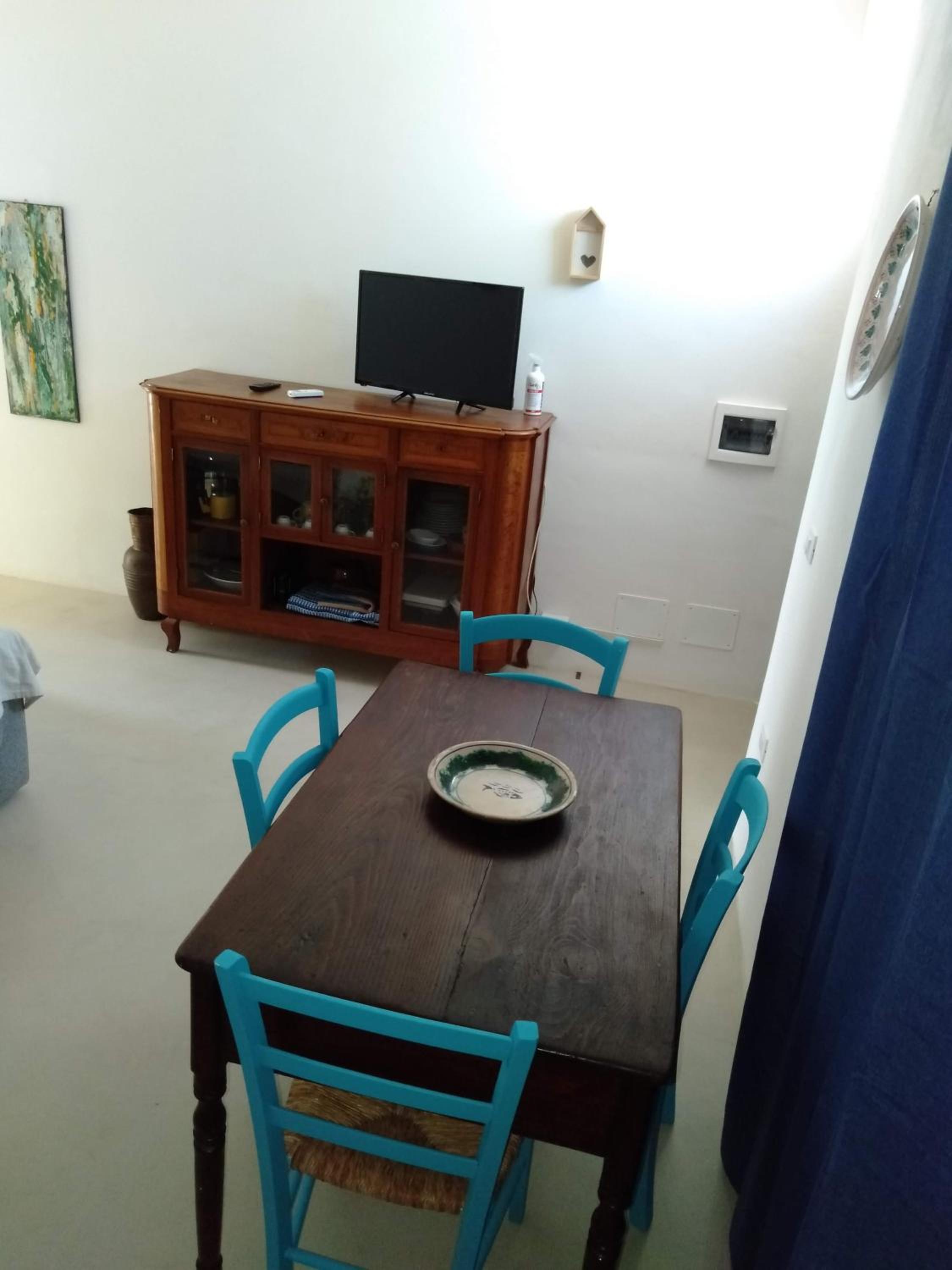 One-Bedroom House - Photo 6