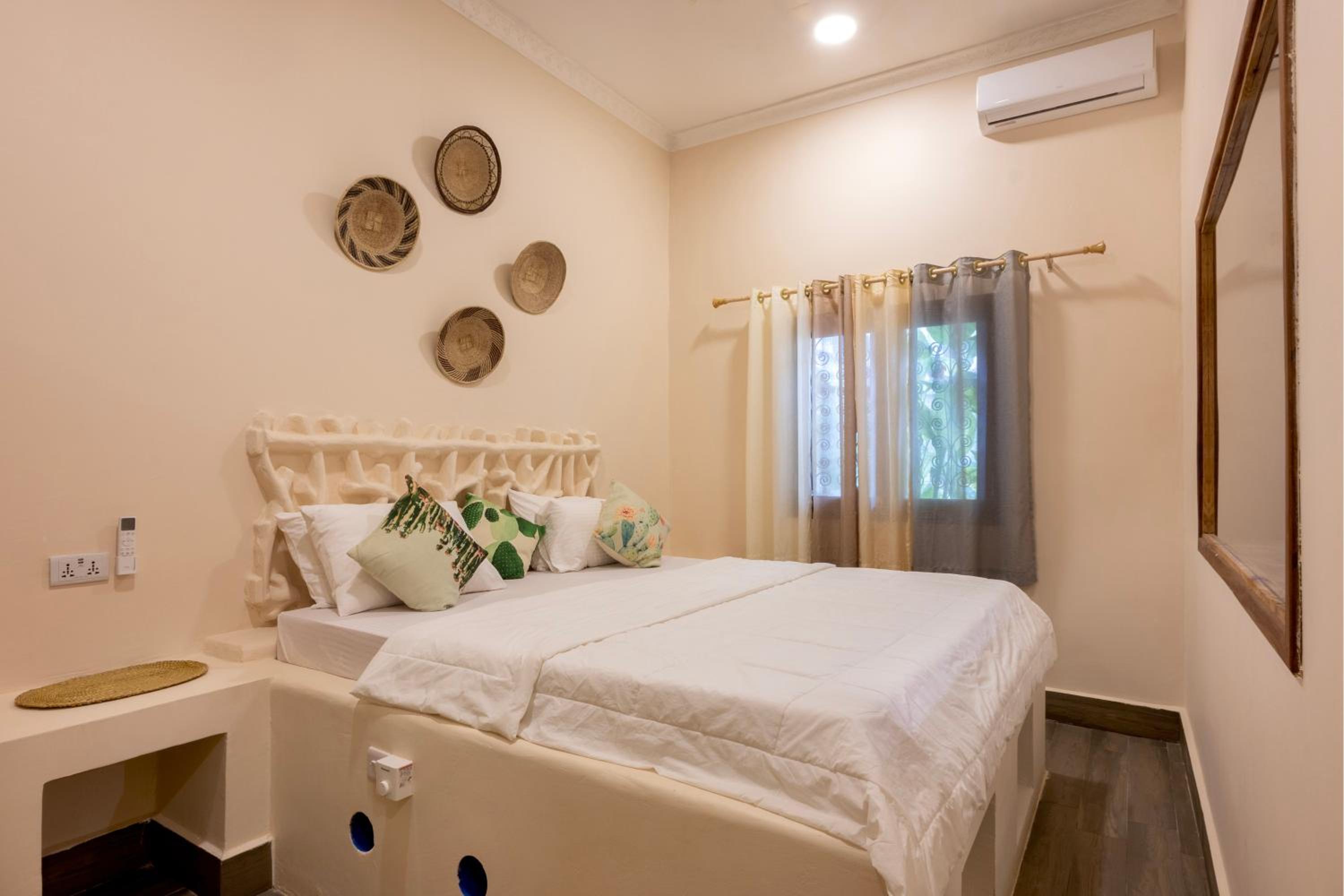 Villa with Garden View - Photo 1