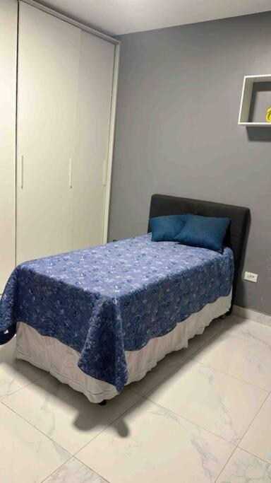 Four-Bedroom House photo 1