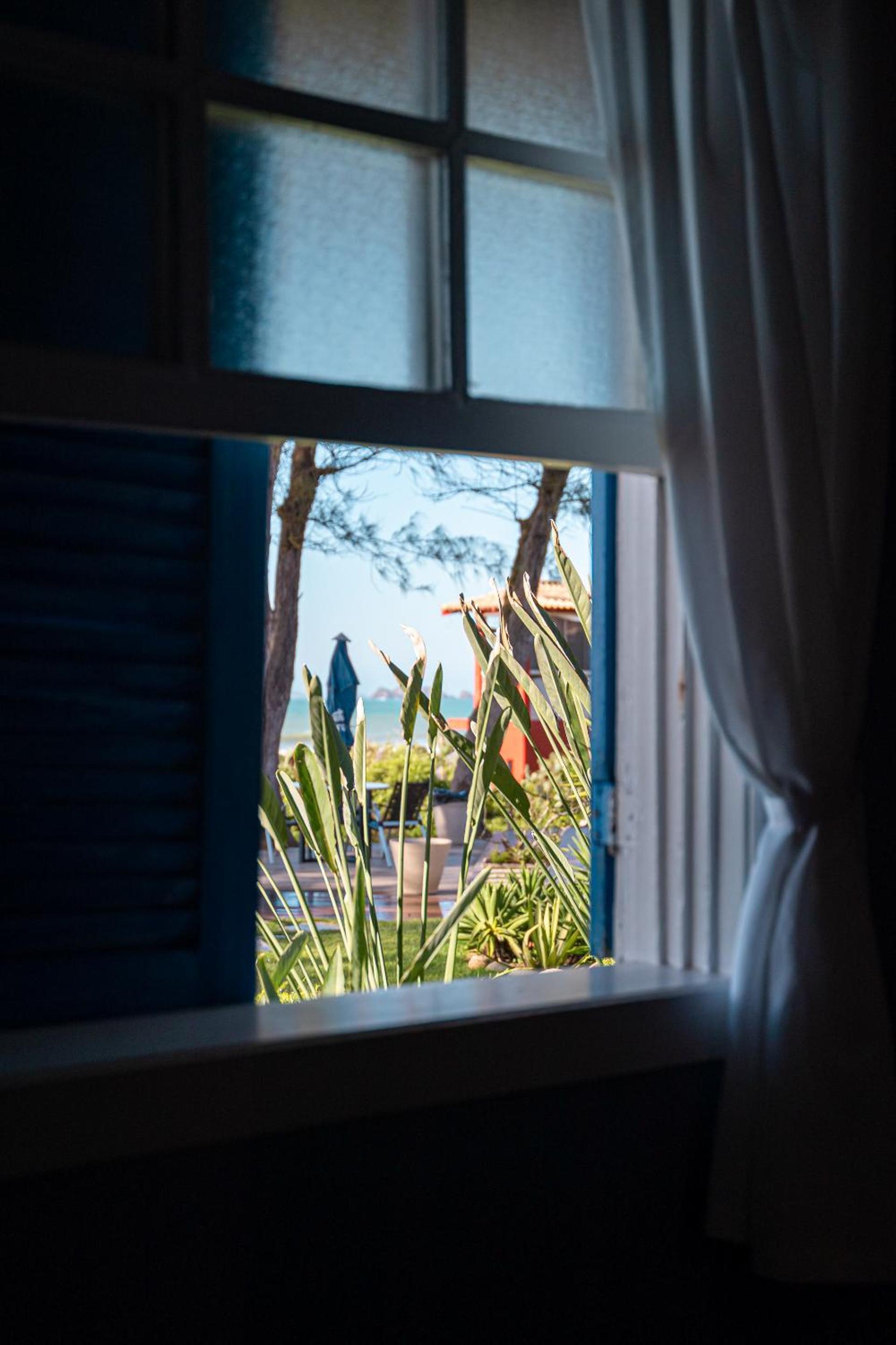 Double Room with Sea View - Photo 10