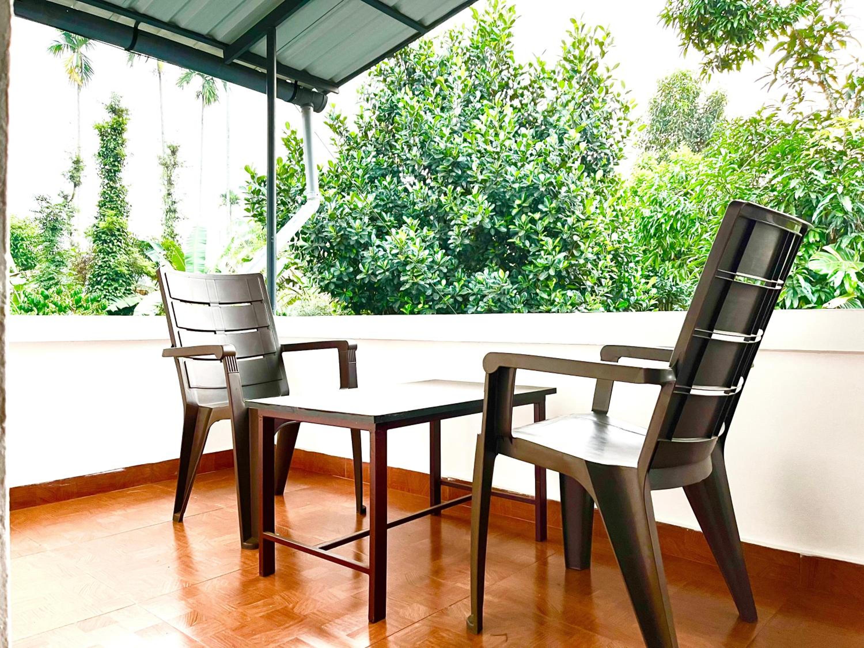 Deluxe Family Room - Photo 4