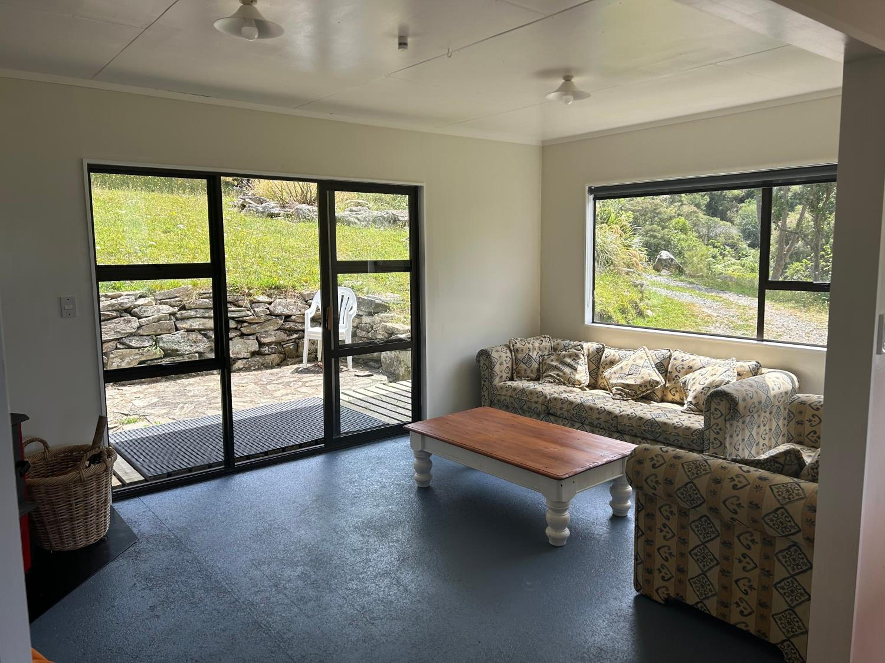 Three-Bedroom House - Photo 4