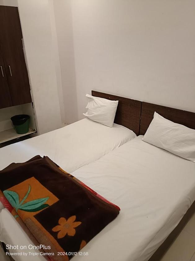 Budget Double Room photo 1