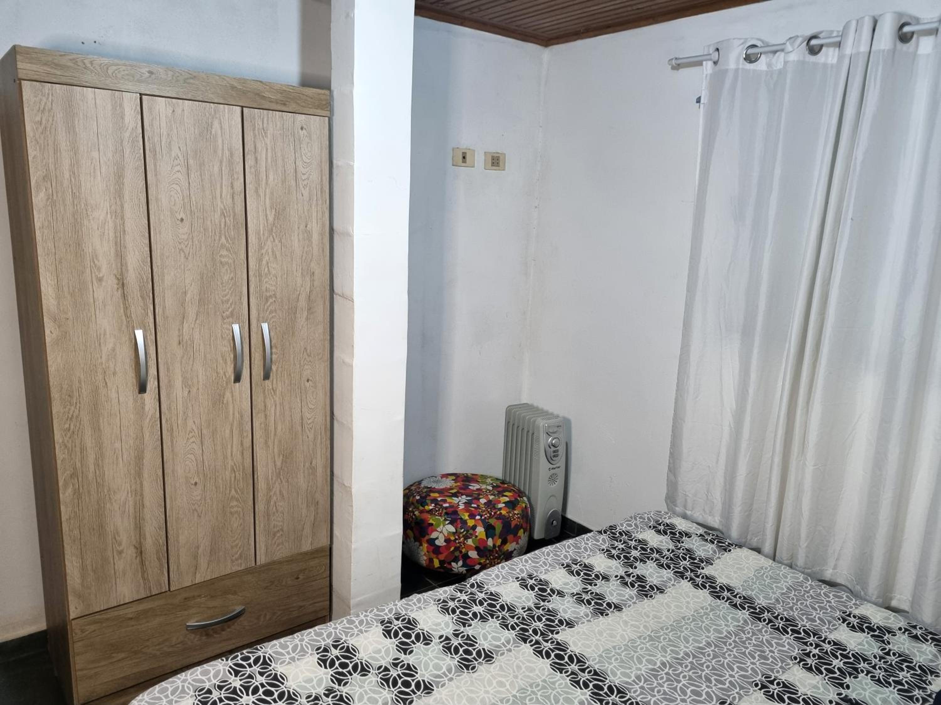 Double Room With Private Bathroom photo 2