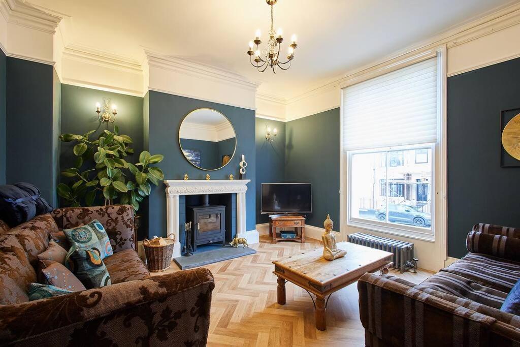 Three-Bedroom Townhouse