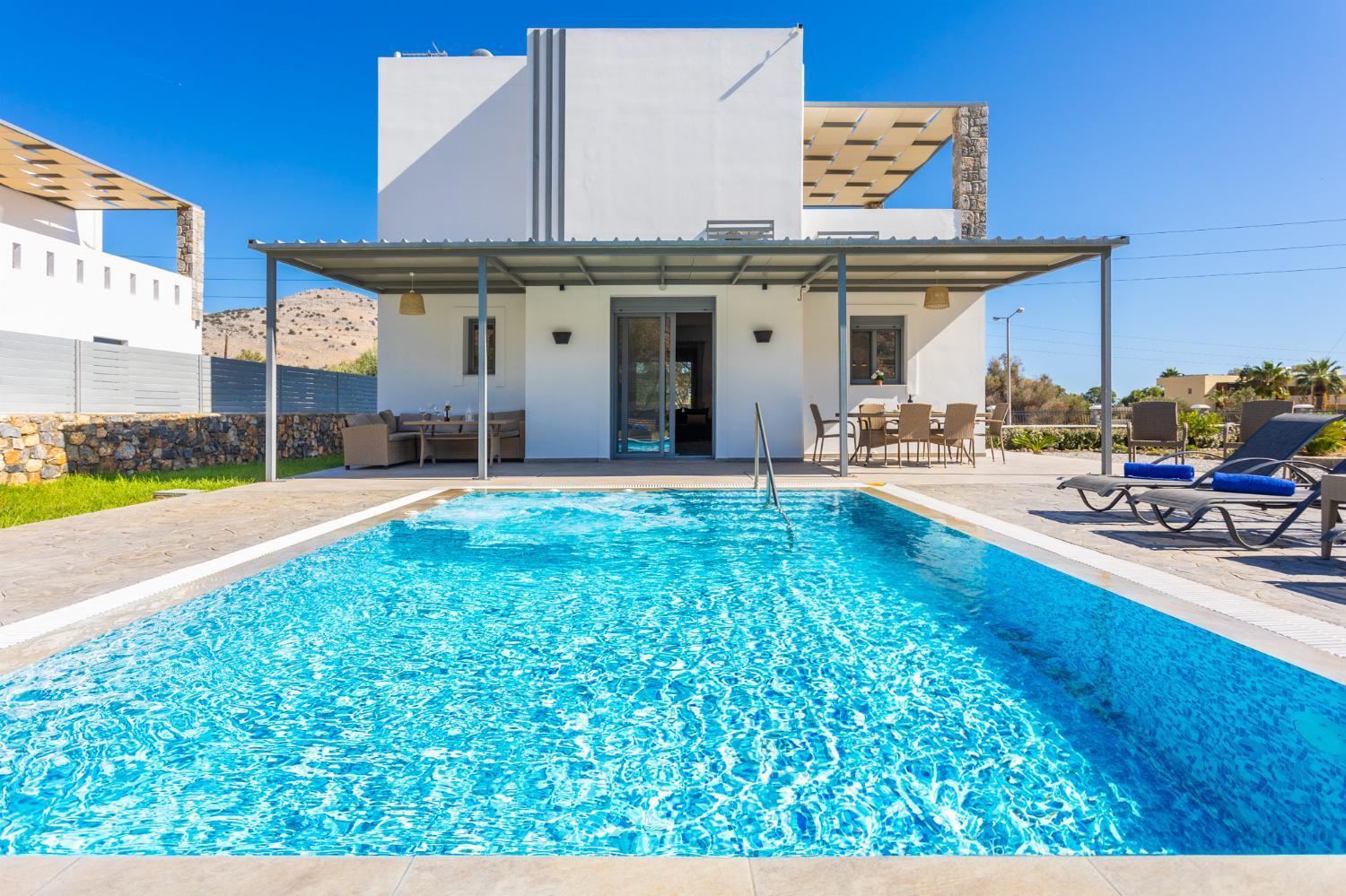 Two-Bedroom Villa photo 2