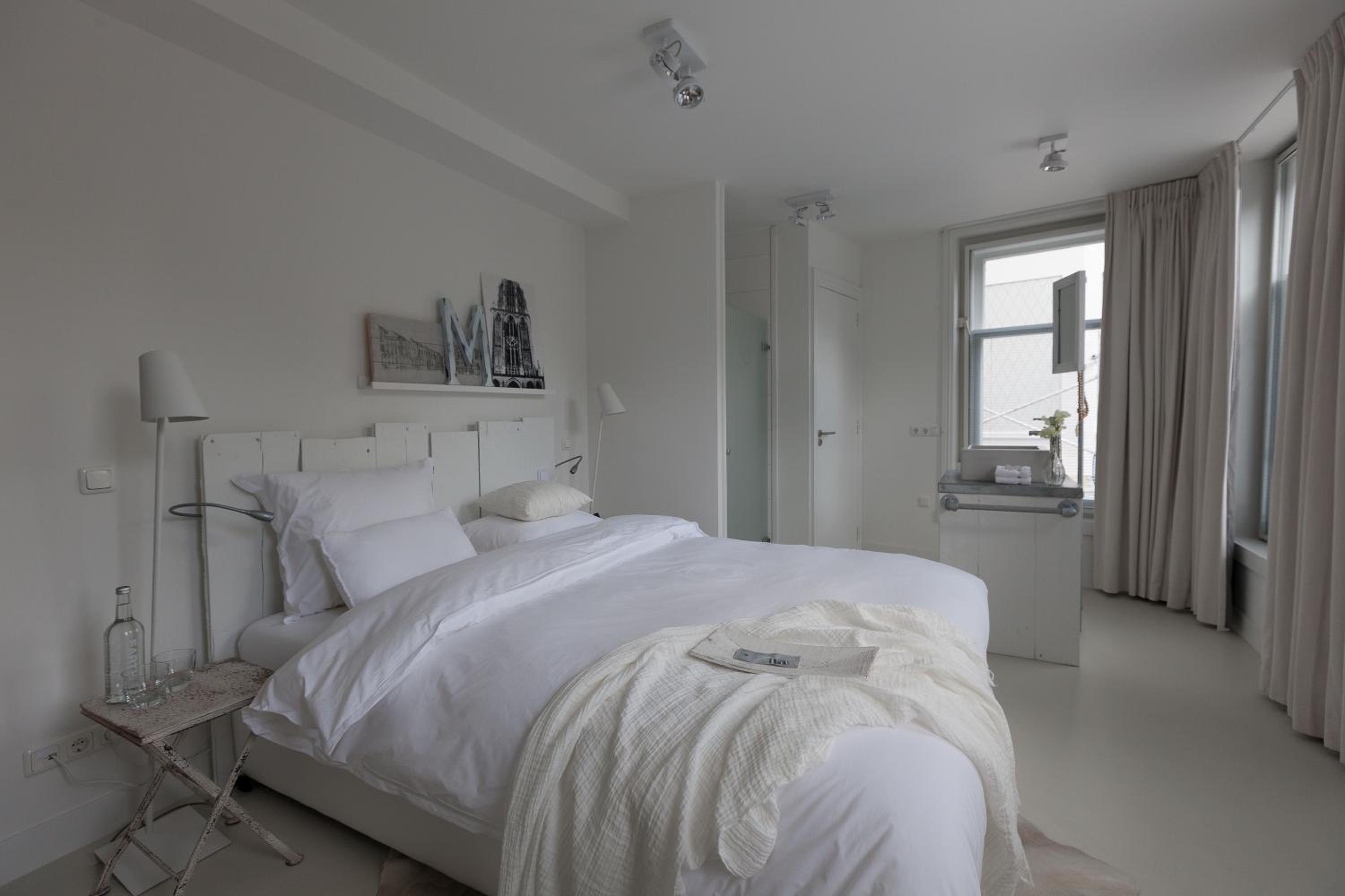 Standard Double Room photo 2