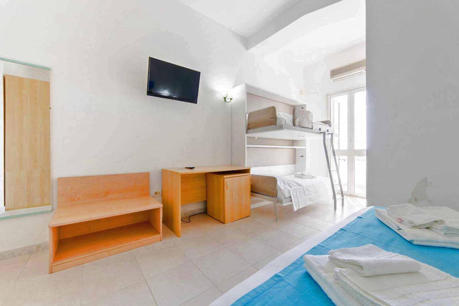 Quadruple Room with Sea View photo 1