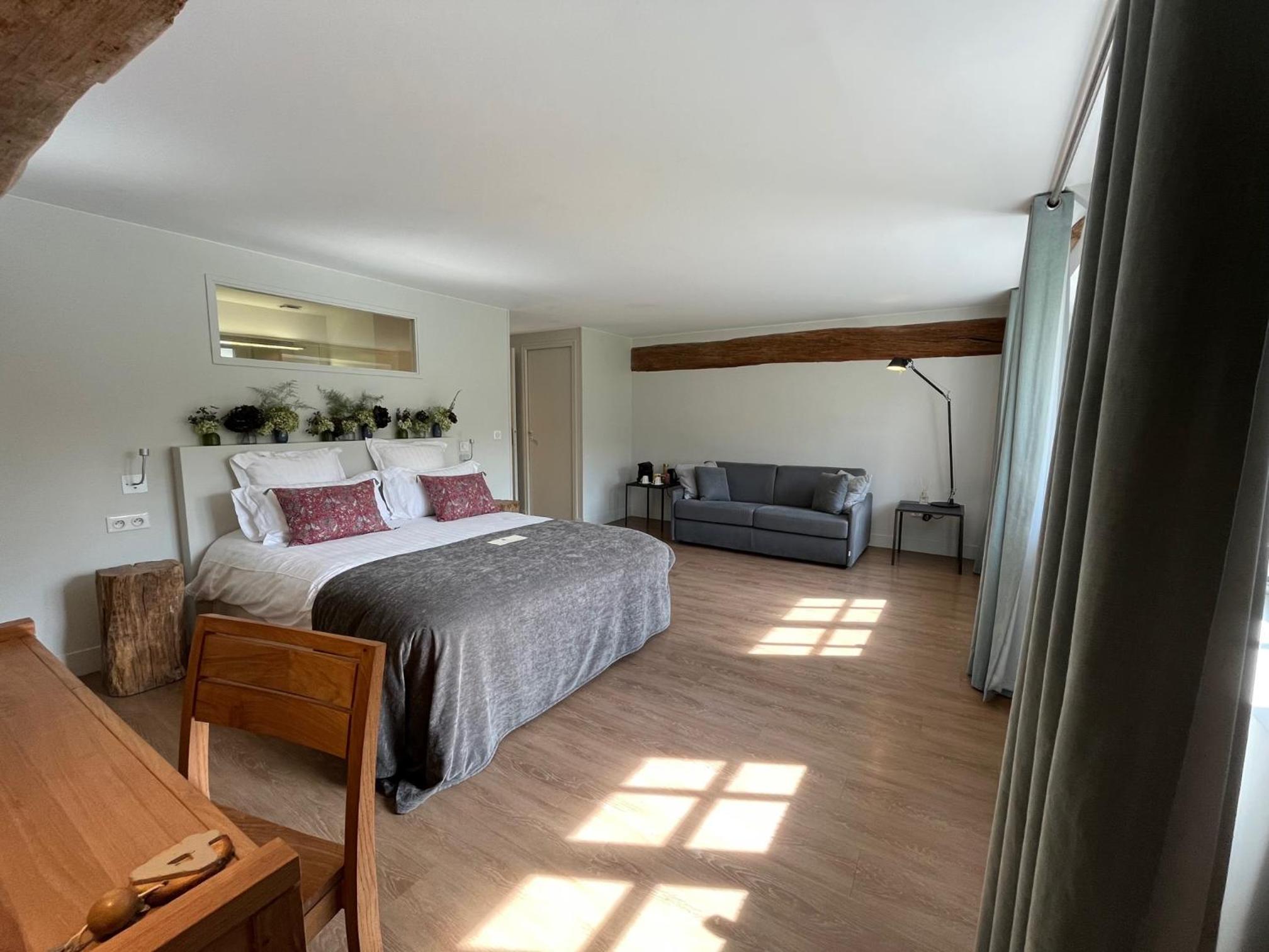 Deluxe Double Room 4 photo 1