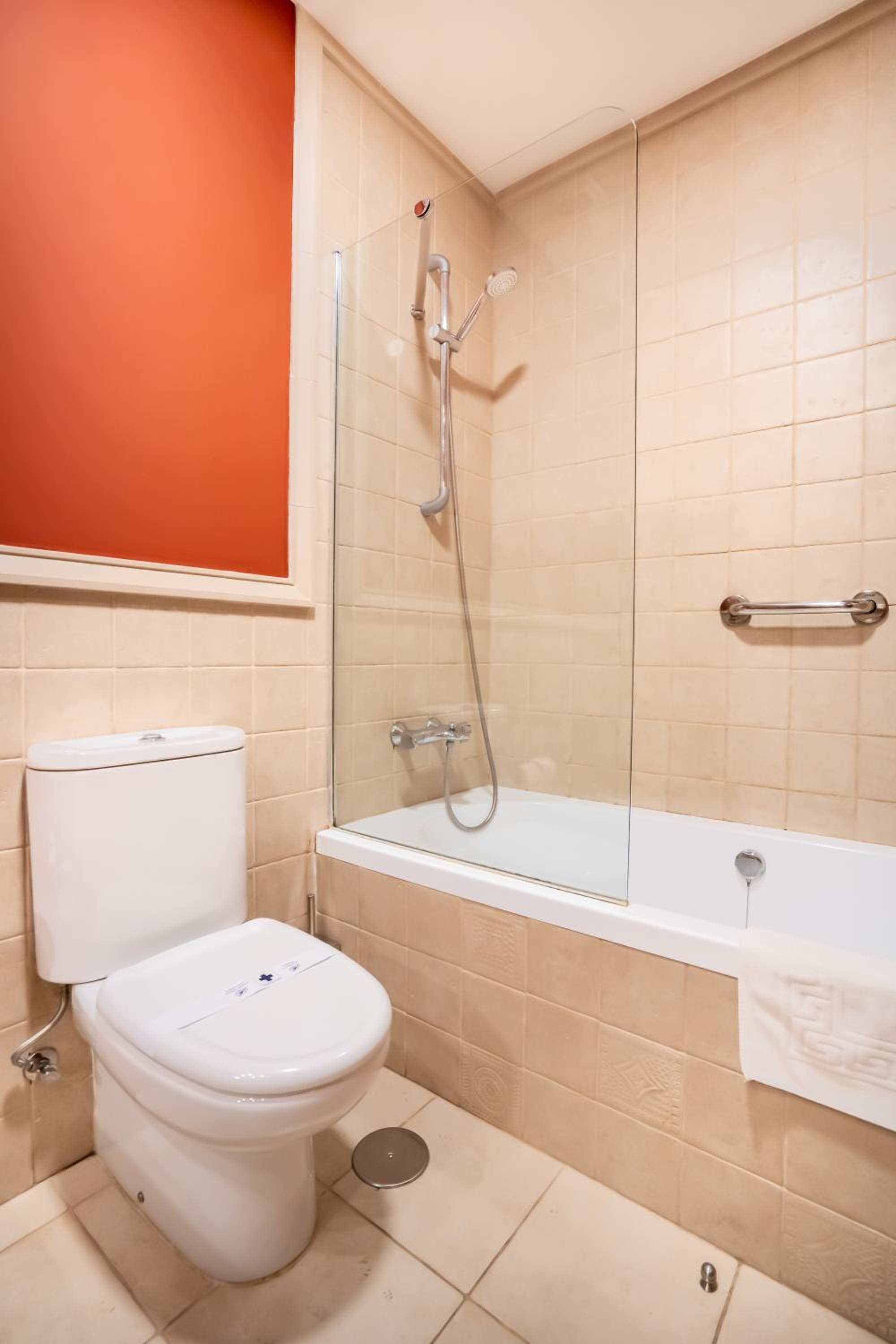 Habitación Doble o con Dos Camas