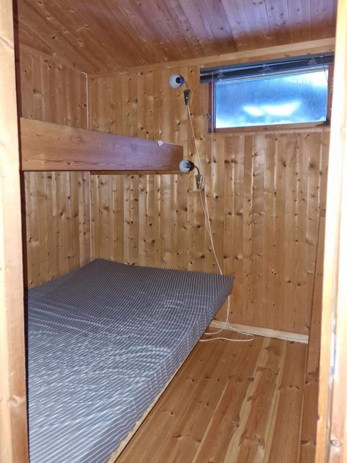Two-Bedroom House photo 2