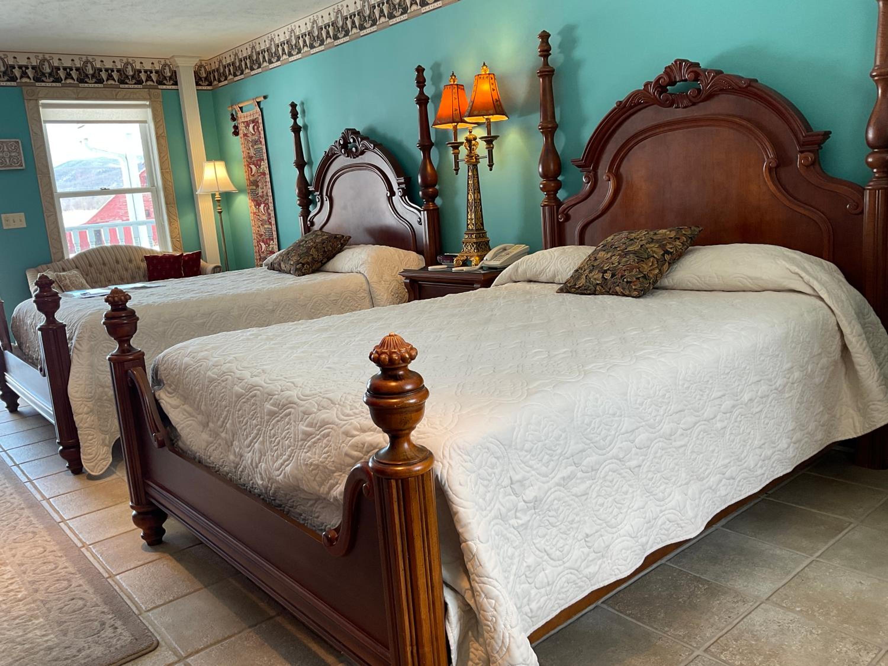 Deluxe Queen Room - Photo 2
