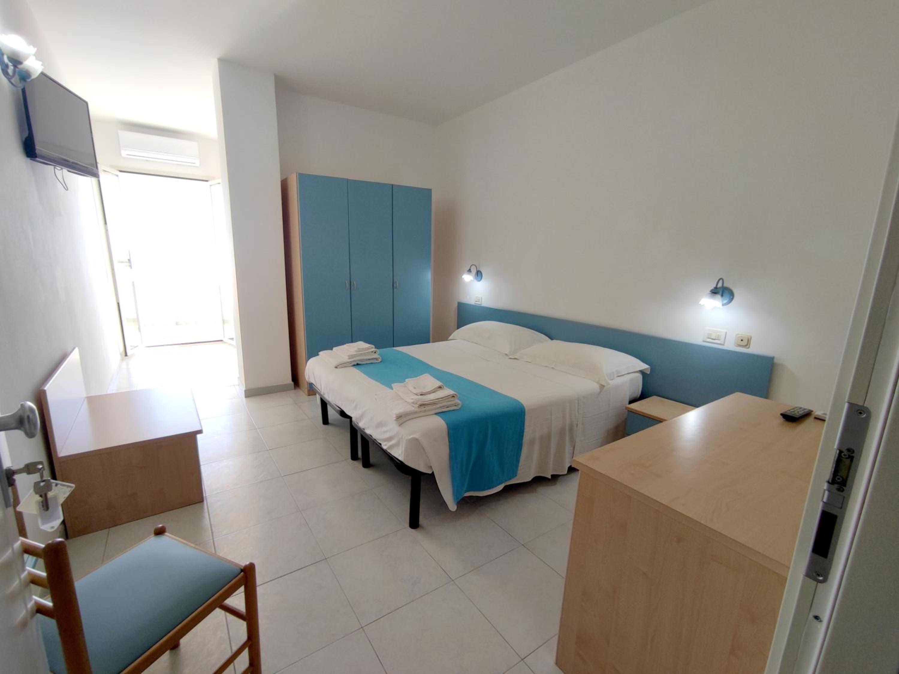 Double Room with Sea View photo 2
