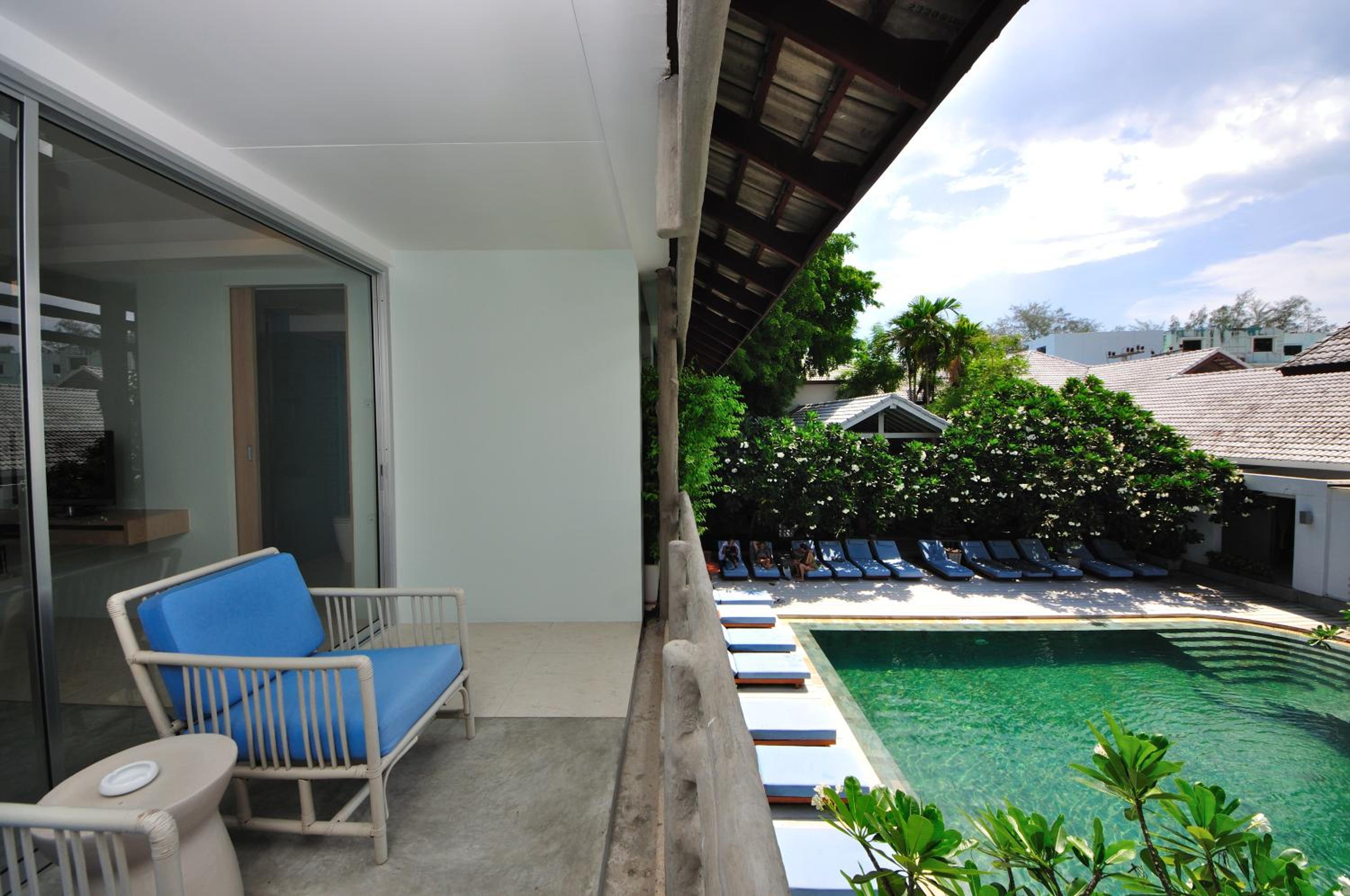 Deluxe Double or Twin Room with Pool View - Photo 5