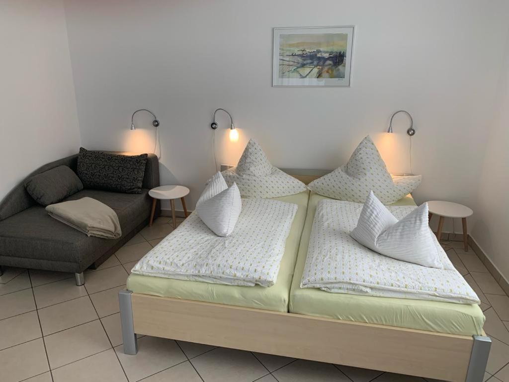 Studio Apartment With Balcony photo 1