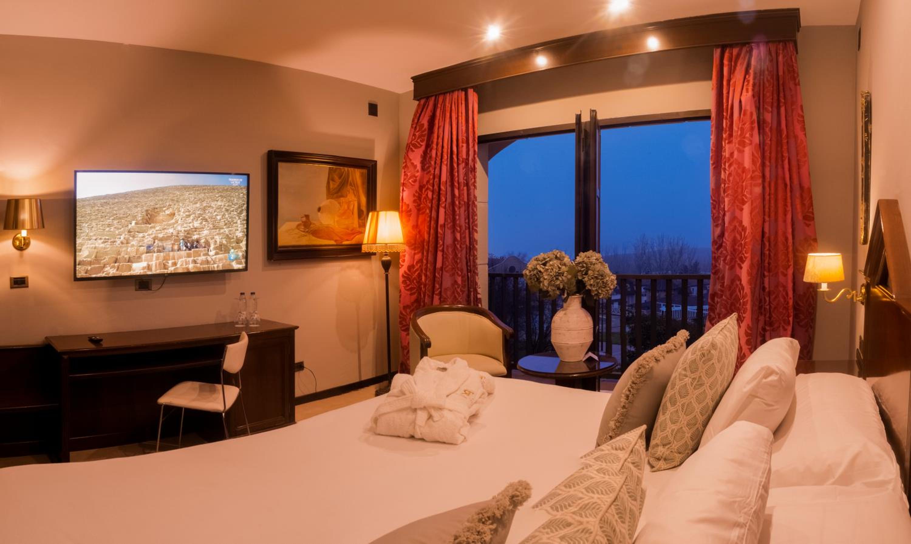 Superior Twin Room - Photo 2