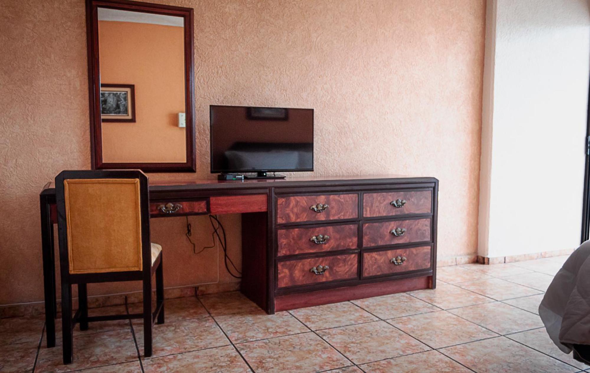 Junior Suite - Photo 12