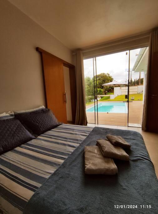 One-Bedroom House photo 1