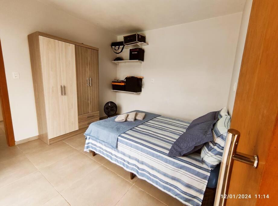 One-Bedroom House photo 2