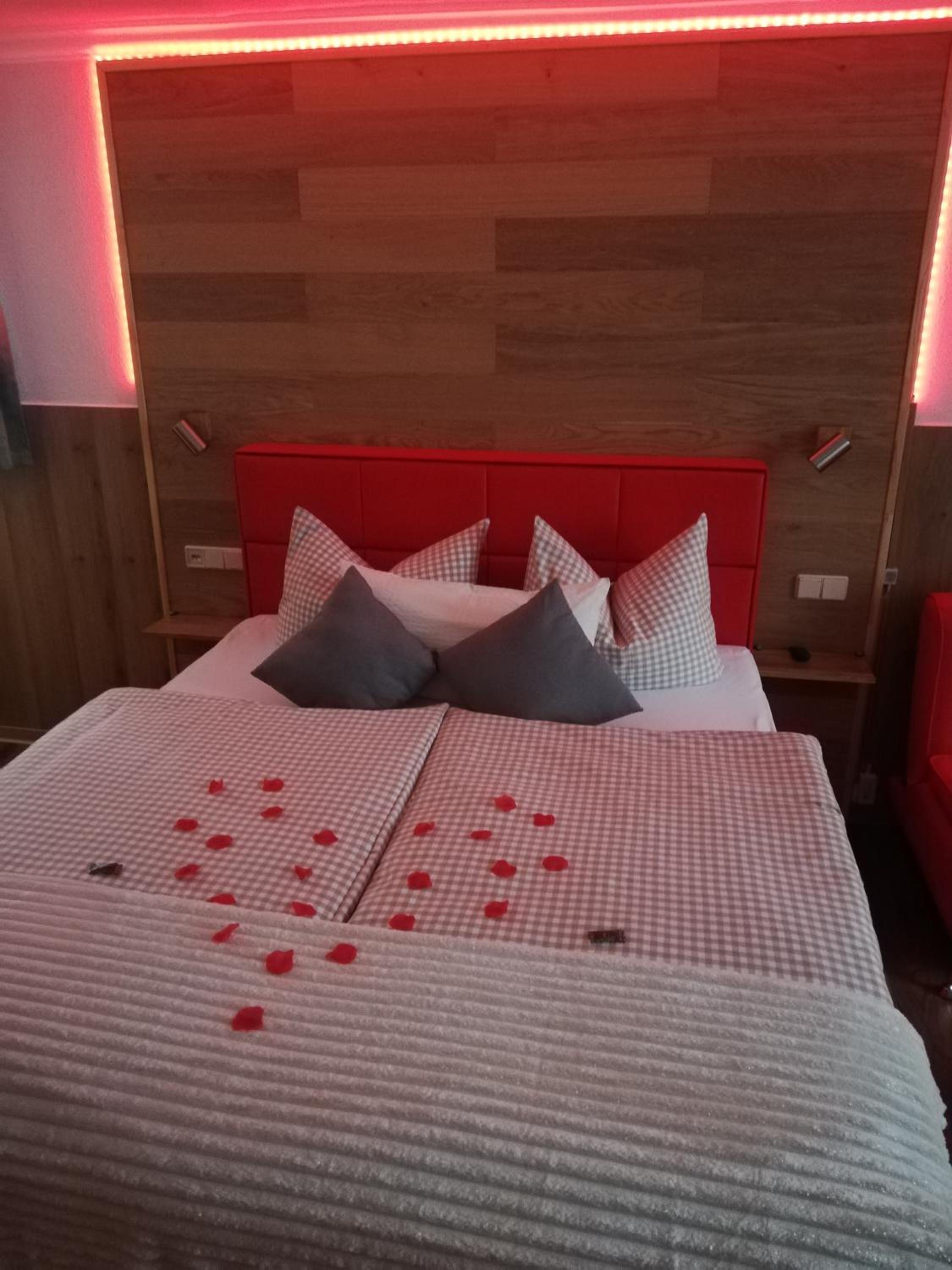Double Room with Balcony photo 2